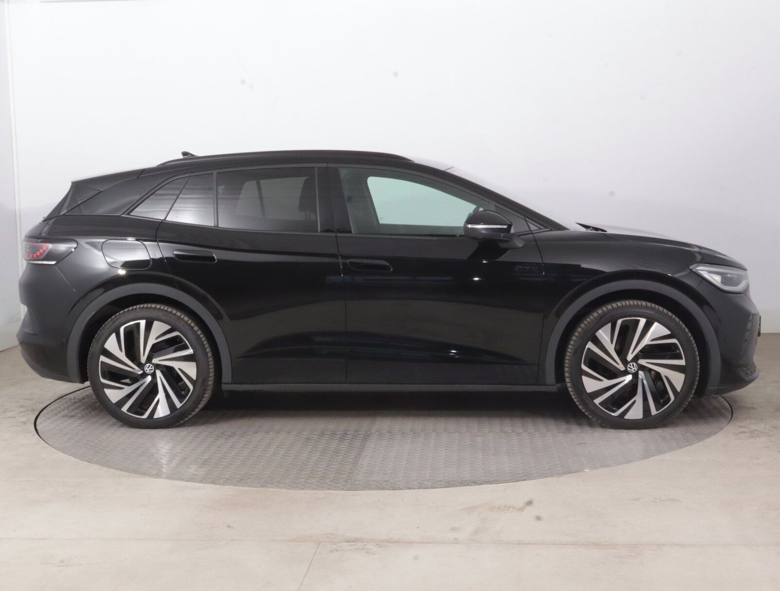 Volkswagen ID.4, GTX (82 kWh), SoH 87% - fotka 6