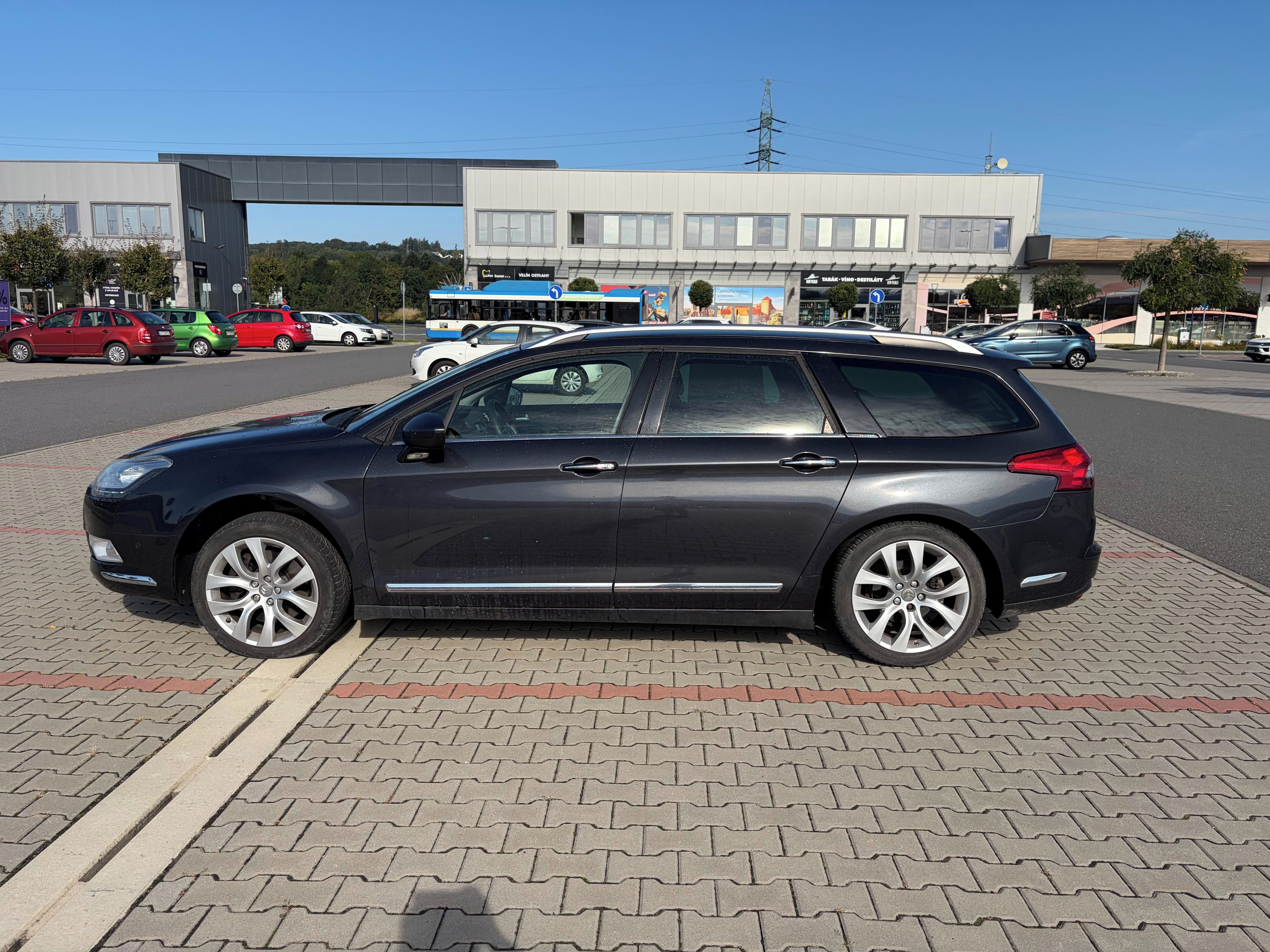 Citroën C5, 2.2 HDi 150kw TOP VÝBAVA - fotka 6