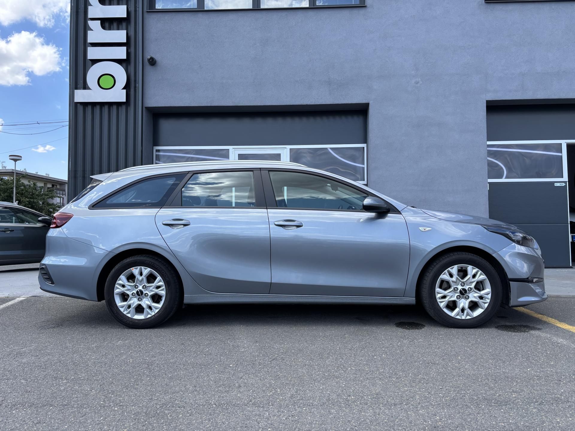 Kia Stonic, Exclusive 1.0 T-GDI - fotka 2