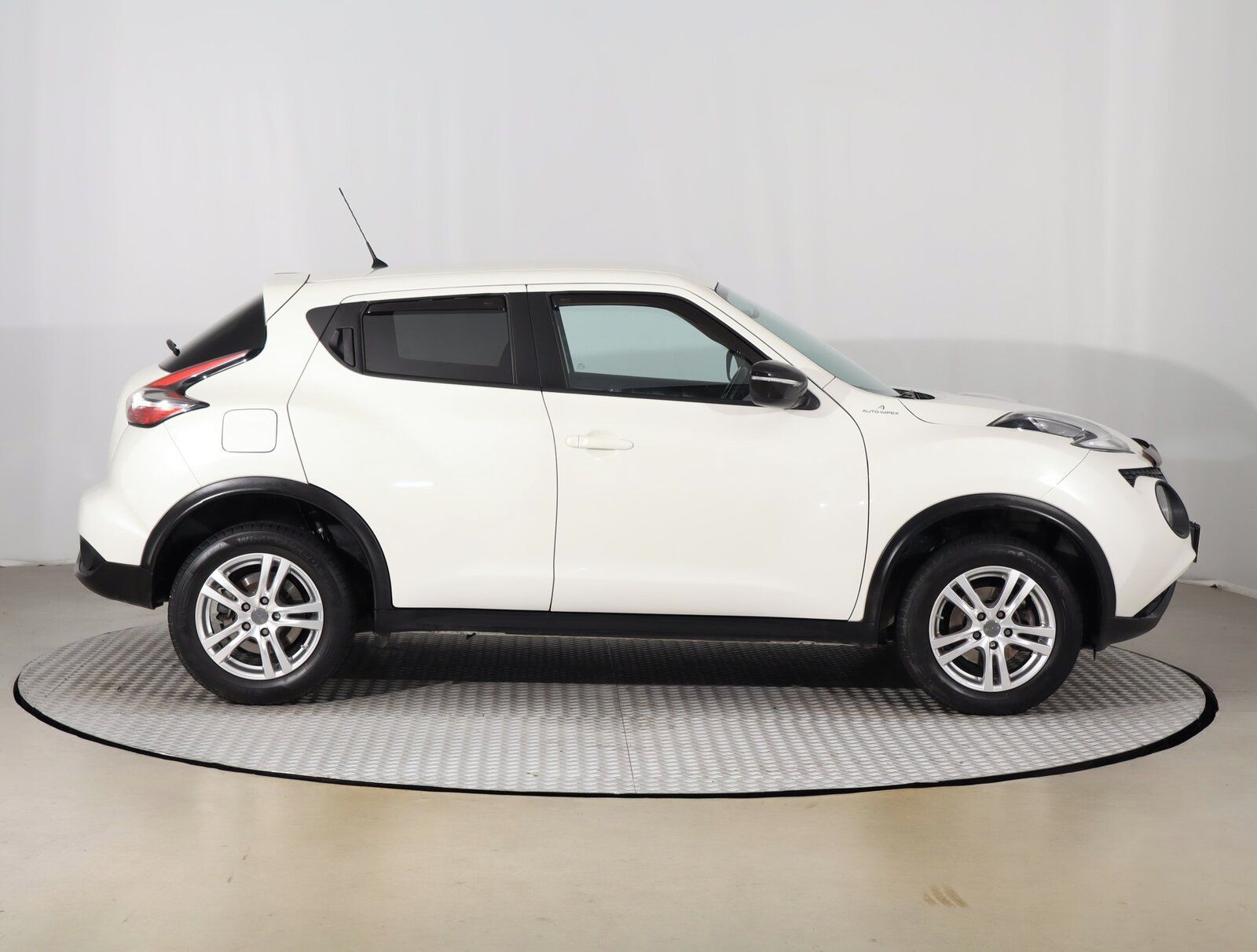 Nissan Juke, 1.2 DIG-T - fotka 6