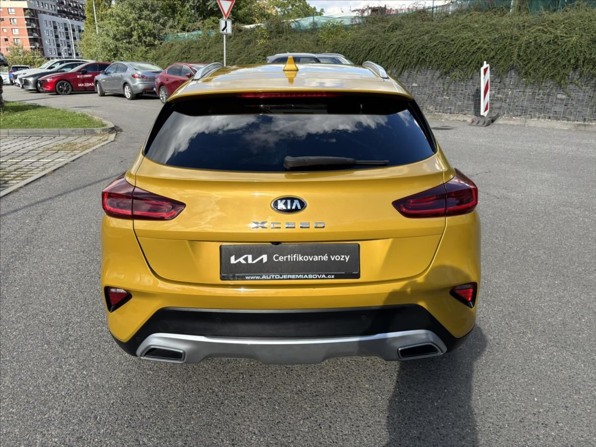 Kia XCee´d, 1,5 TGDi Spring Edition ZÁRUKA - fotka 4