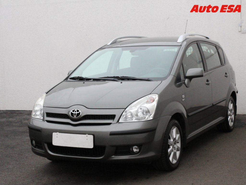Toyota Corolla Verso, 1.8 i - fotka 3