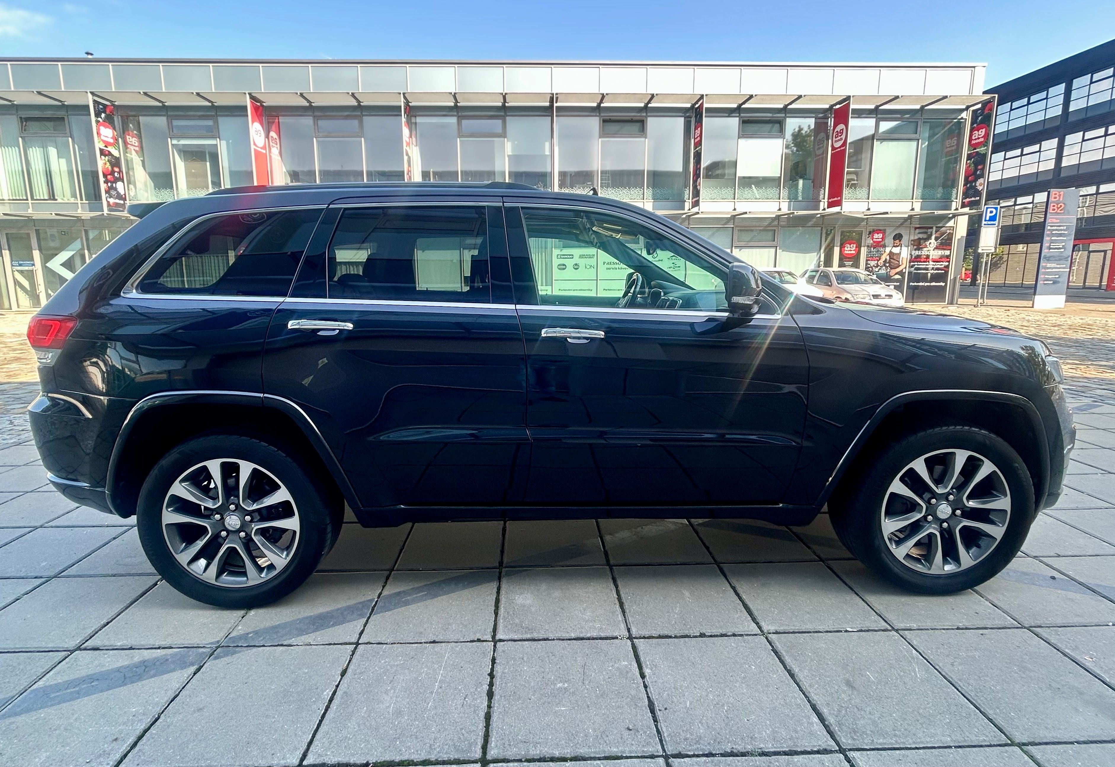 Jeep Grand Cherokee, 3.6 OVERLAN-EU VERZA-TAŽNÉ - fotka 6