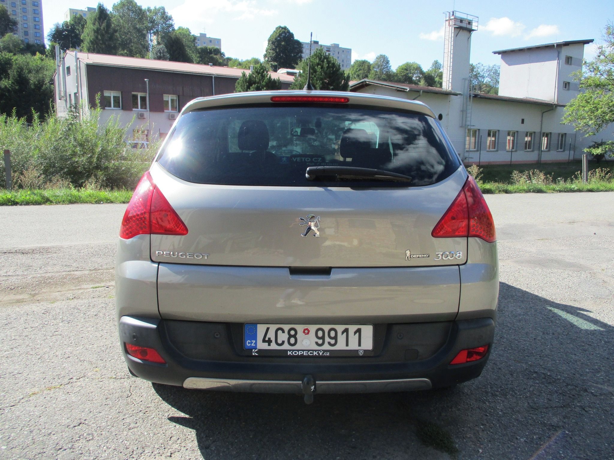Peugeot 3008, 1.6 i - jen 76000 km - fotka 4