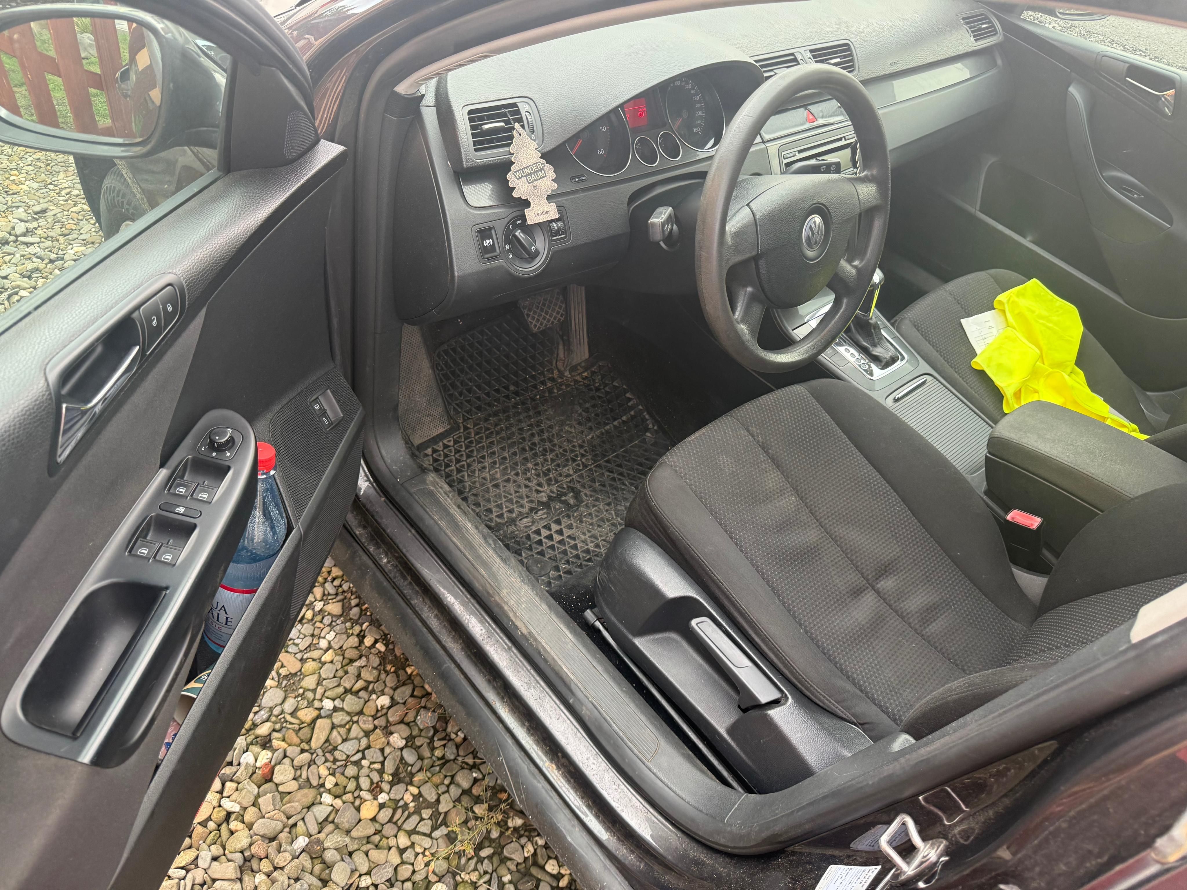 Volkswagen Passat Variant, Motor ko 2.0 103kw - fotka 6