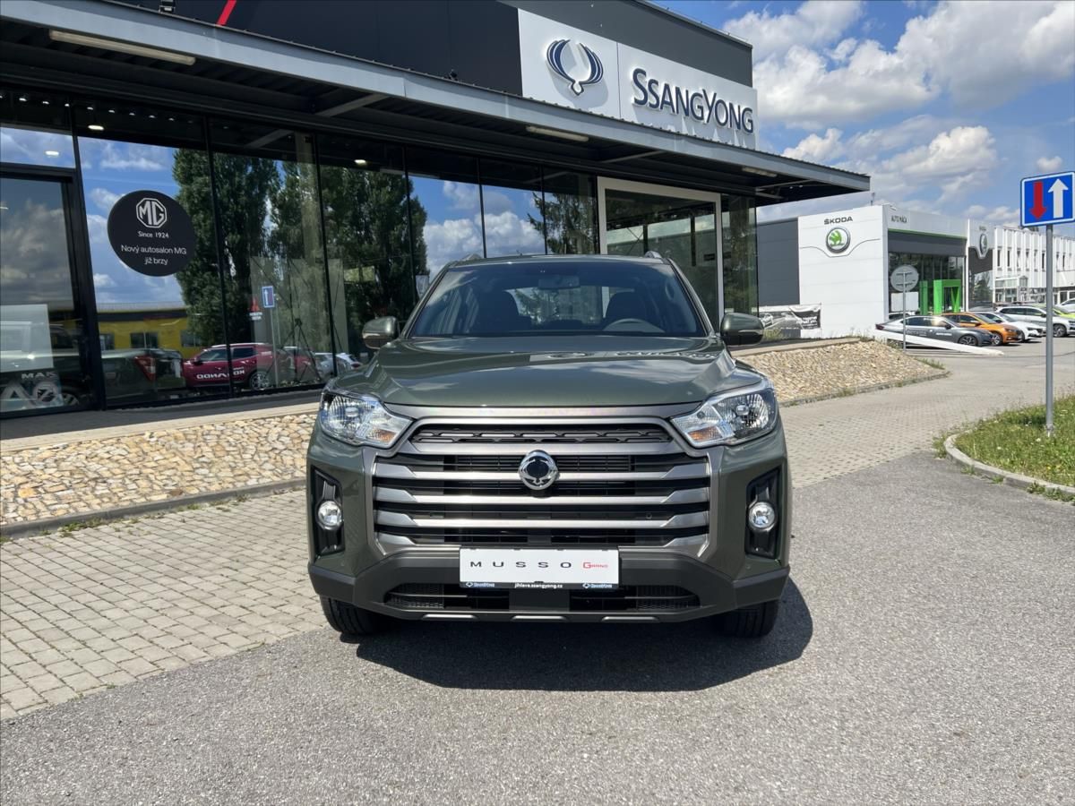 KGM Musso Grand, 2.2 E-XDI STYLE 4WD 6MT - fotka 2