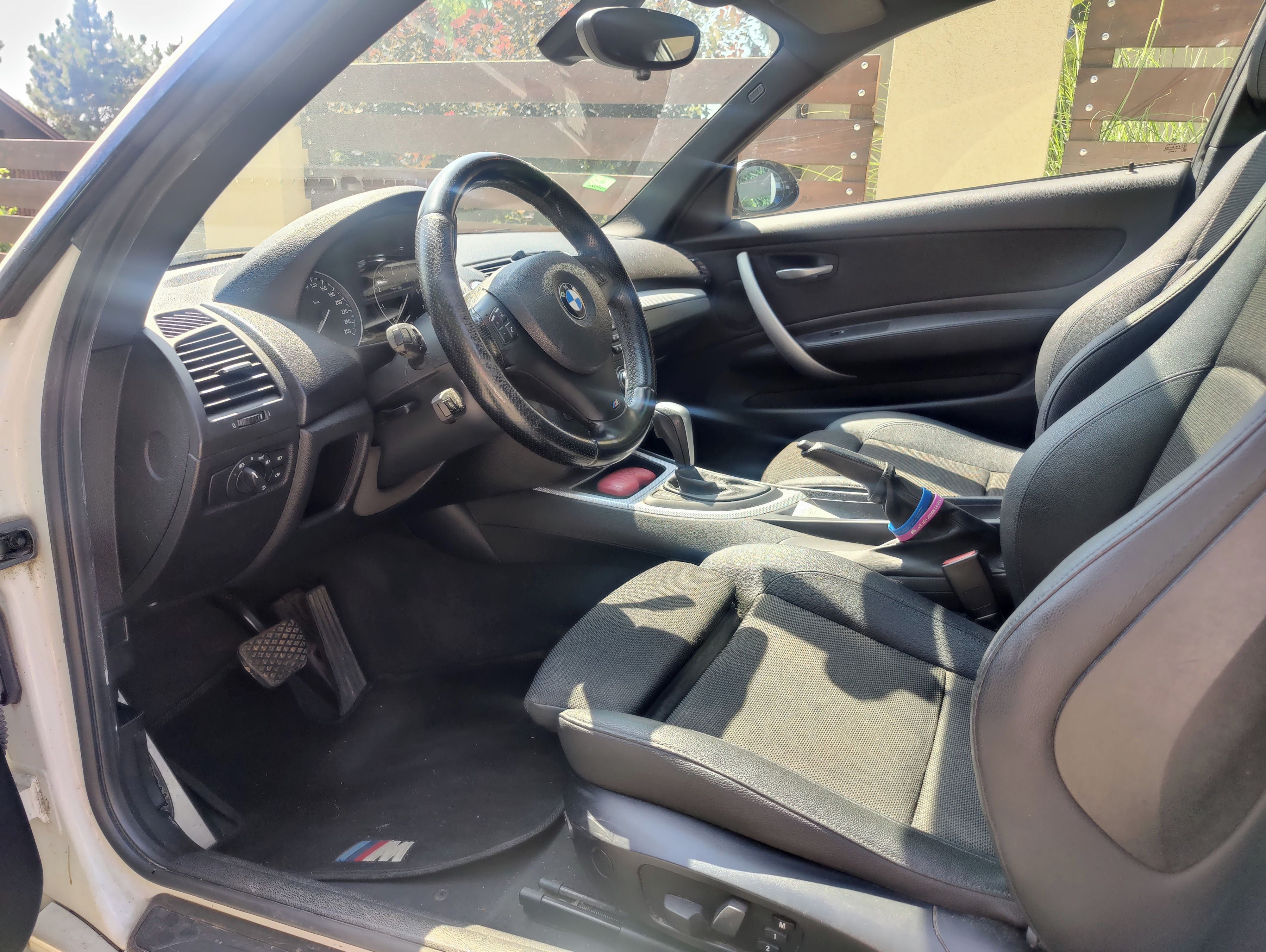 BMW Řada 1, BMW 120i - fotka 6