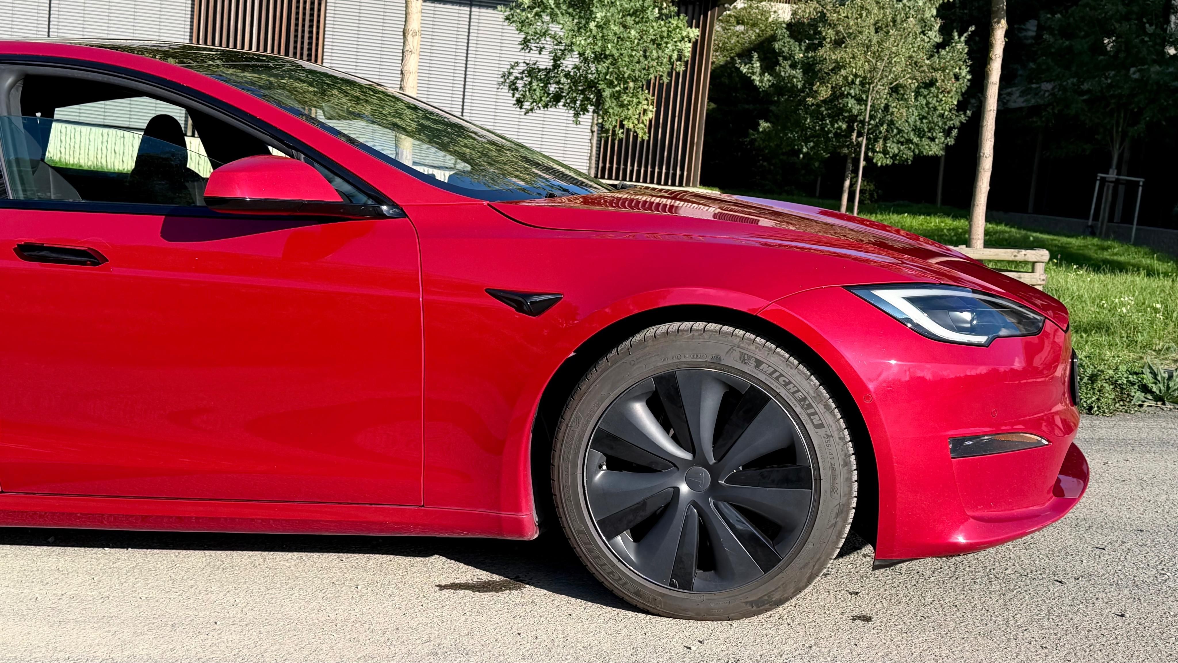 Tesla Model S, Tesla Model S Dual Motor 2022 - fotka 3