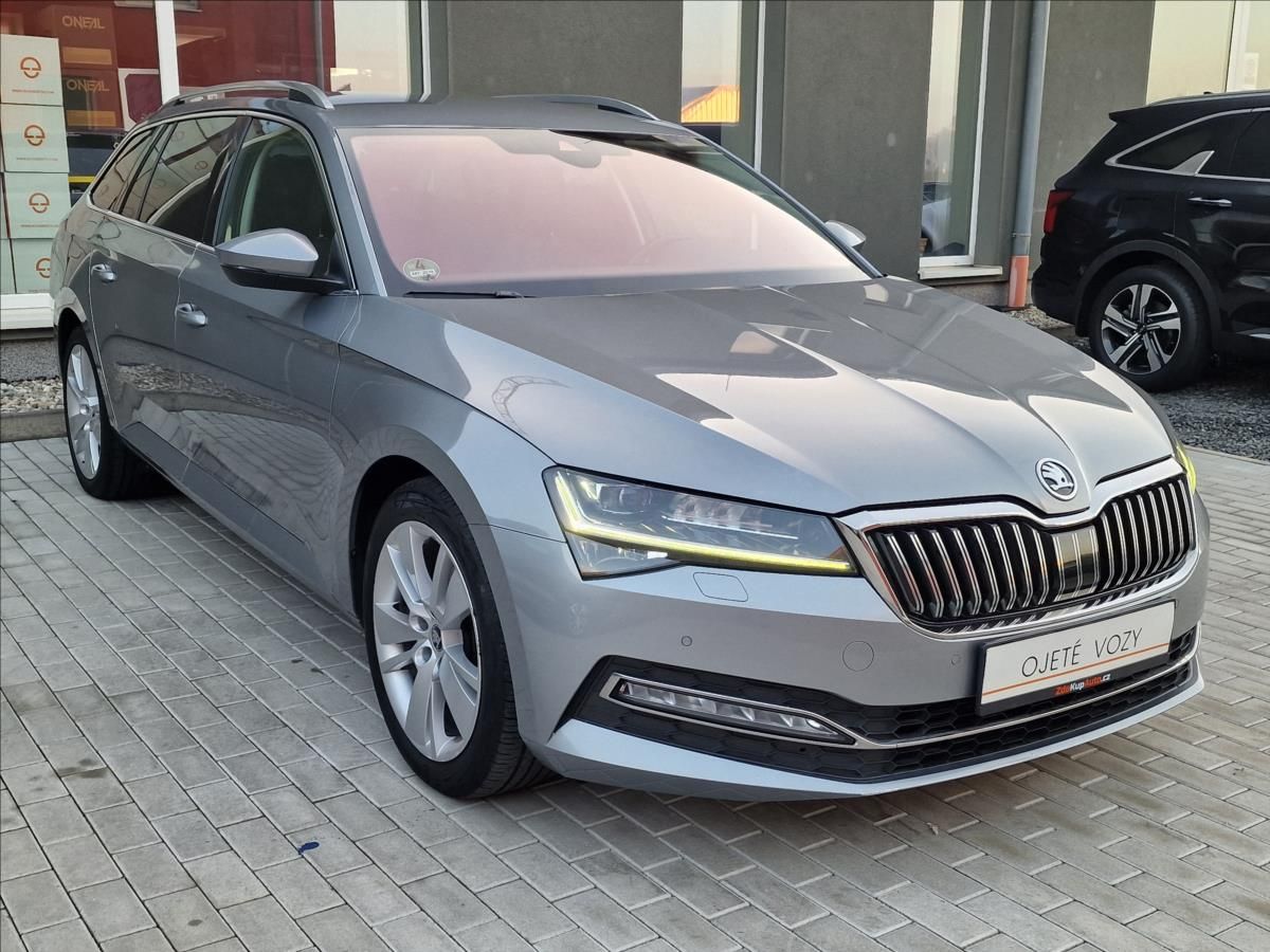 Škoda Superb, 2.0TDI 110kW Style Combi,1Maj - fotka 3