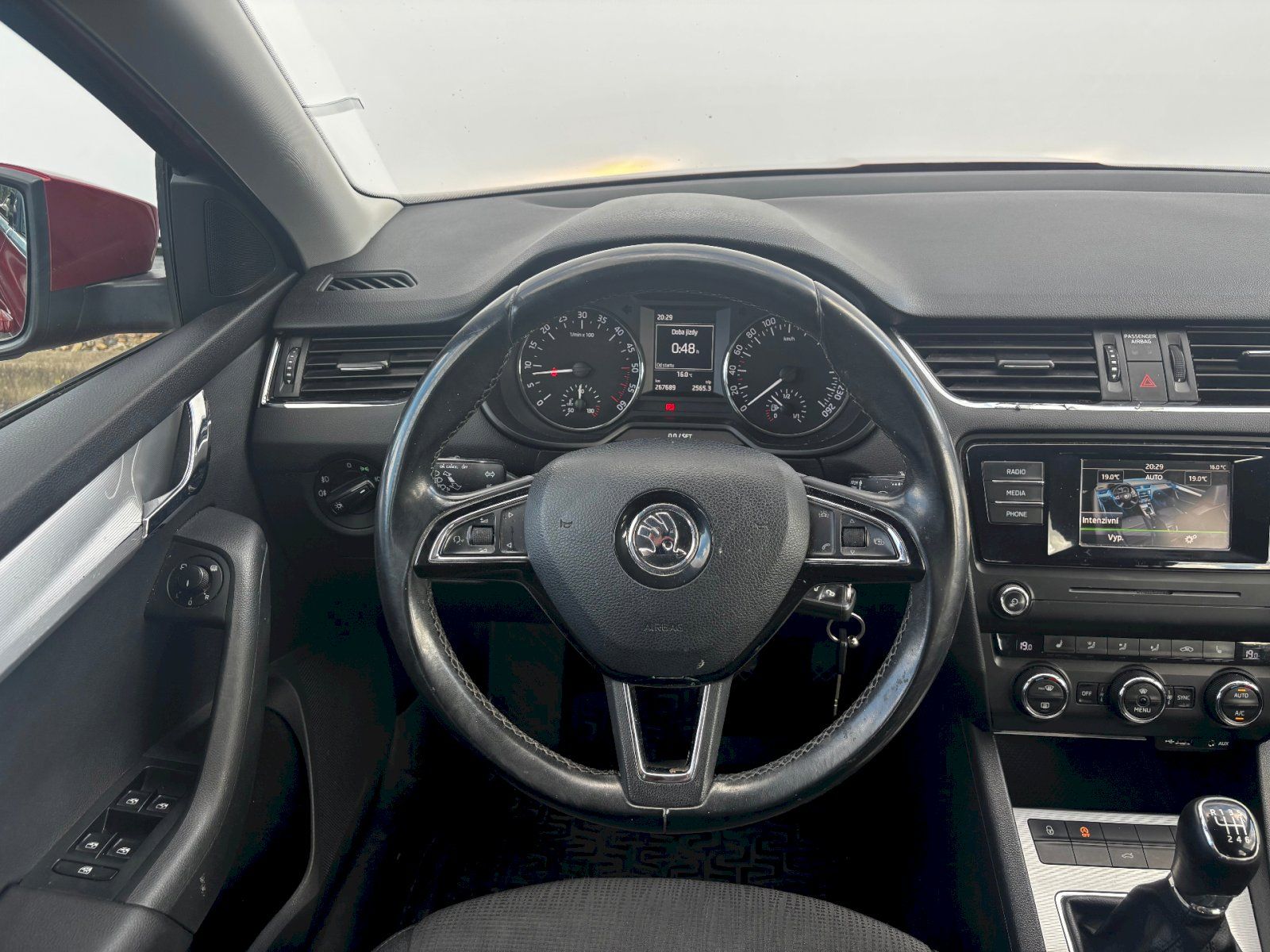 Škoda Octavia, 2.0 TDI 110kW Style Combi - fotka 5