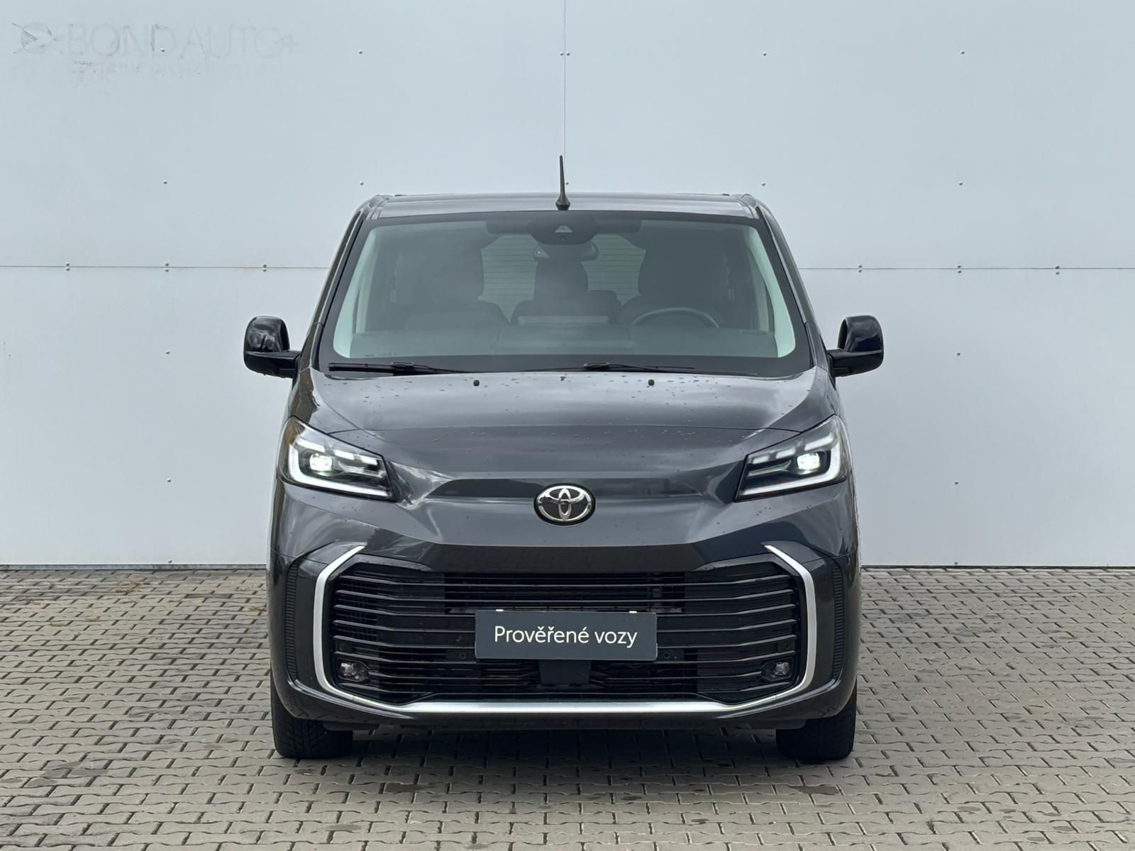 Toyota Proace, 2,0 D-4D 8AT L2 Family Webasto - fotka 4