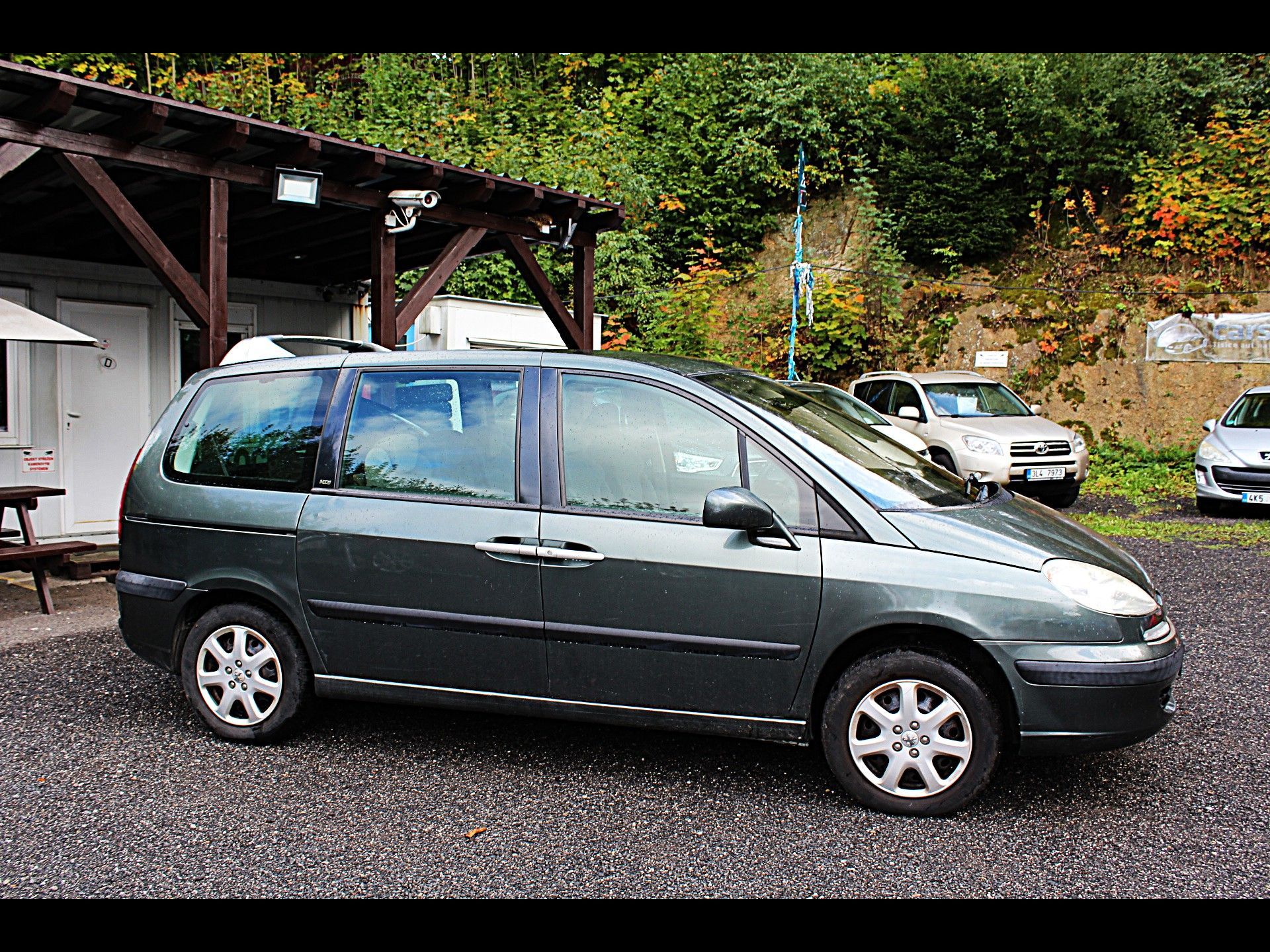 Peugeot 807, 2.0 HDi 7. míst - fotka 5