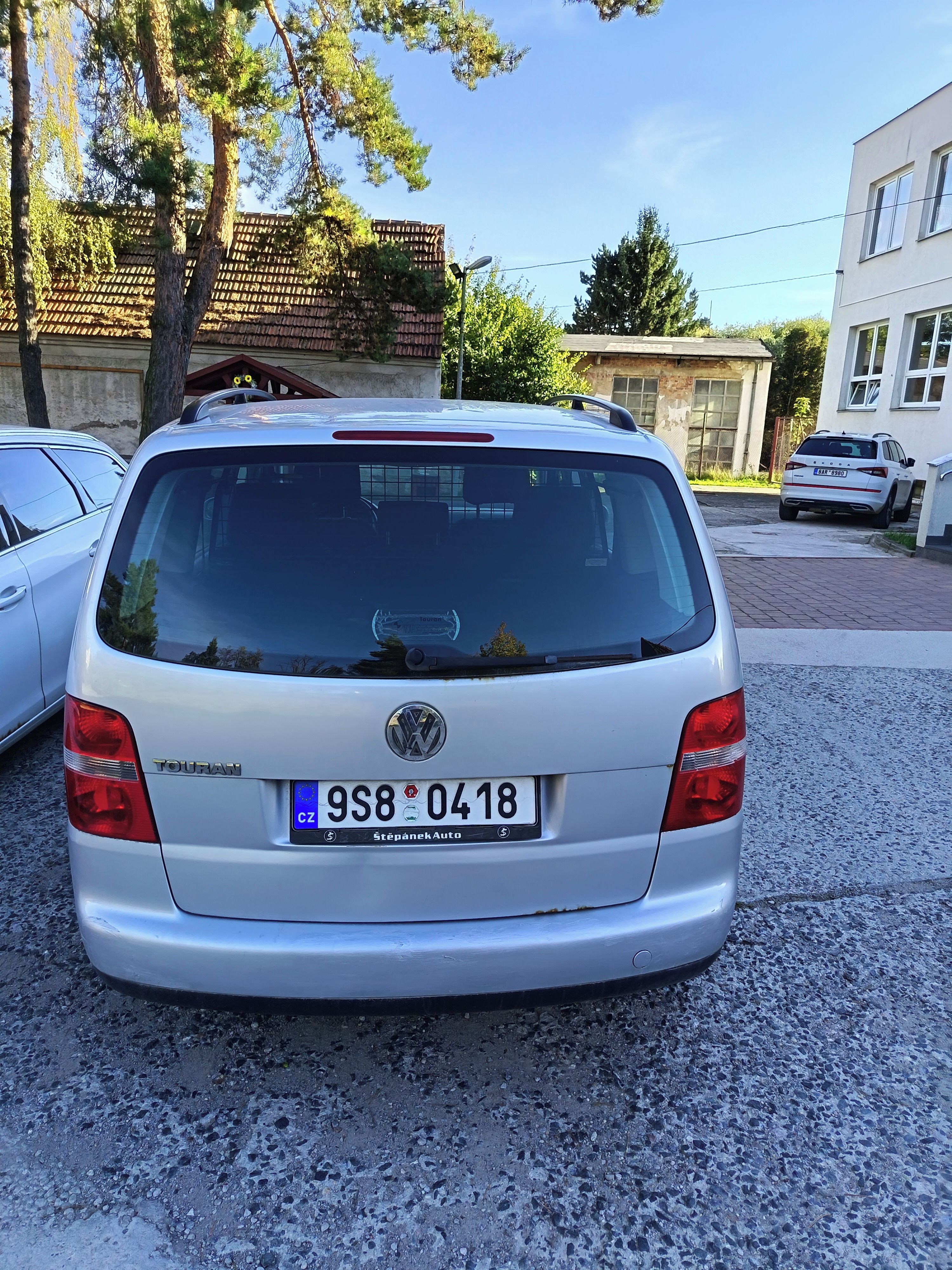 Volkswagen Touran, 1.6 MPI - fotka 4