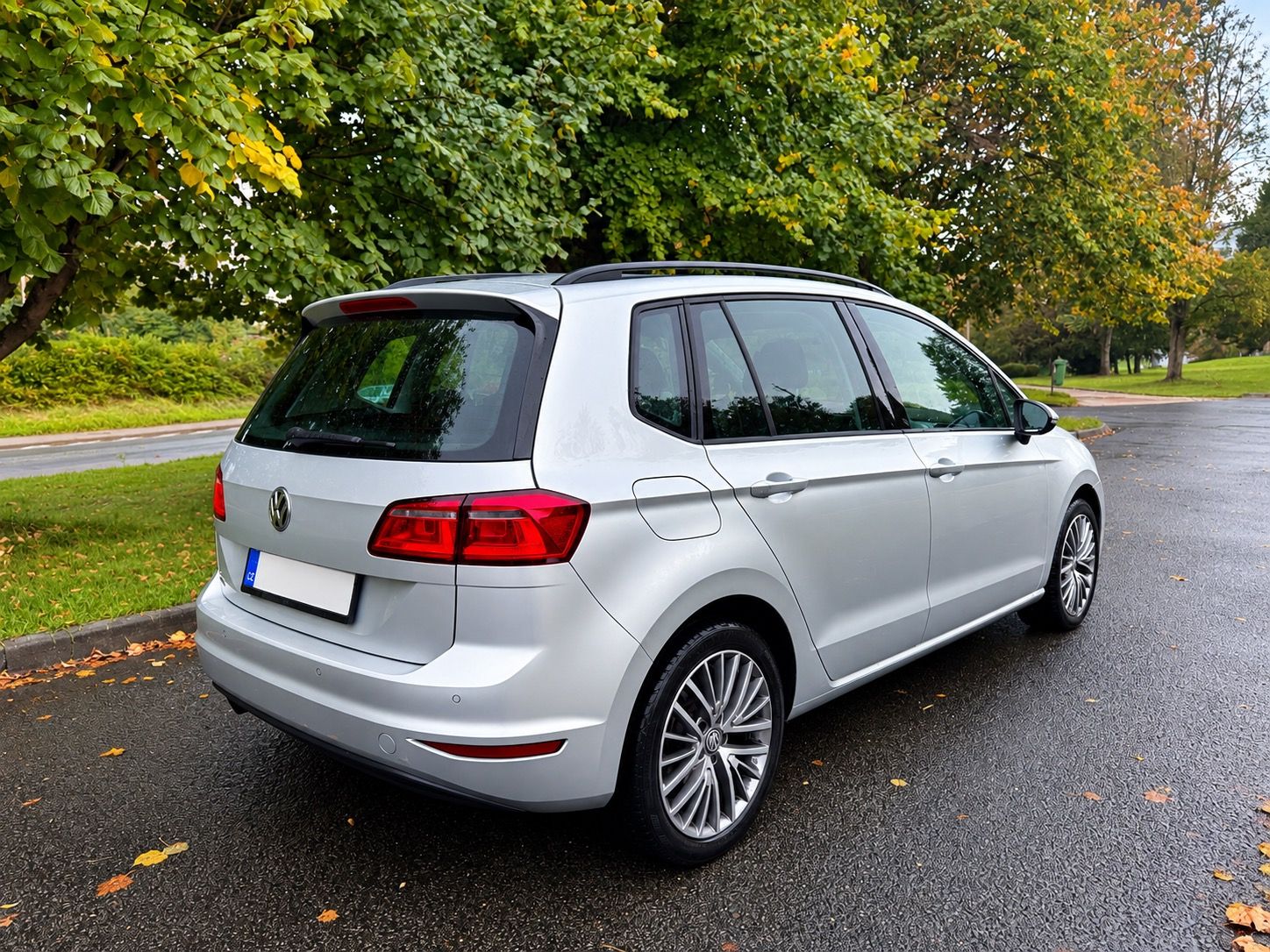 Volkswagen Golf Sportsvan - fotka 4
