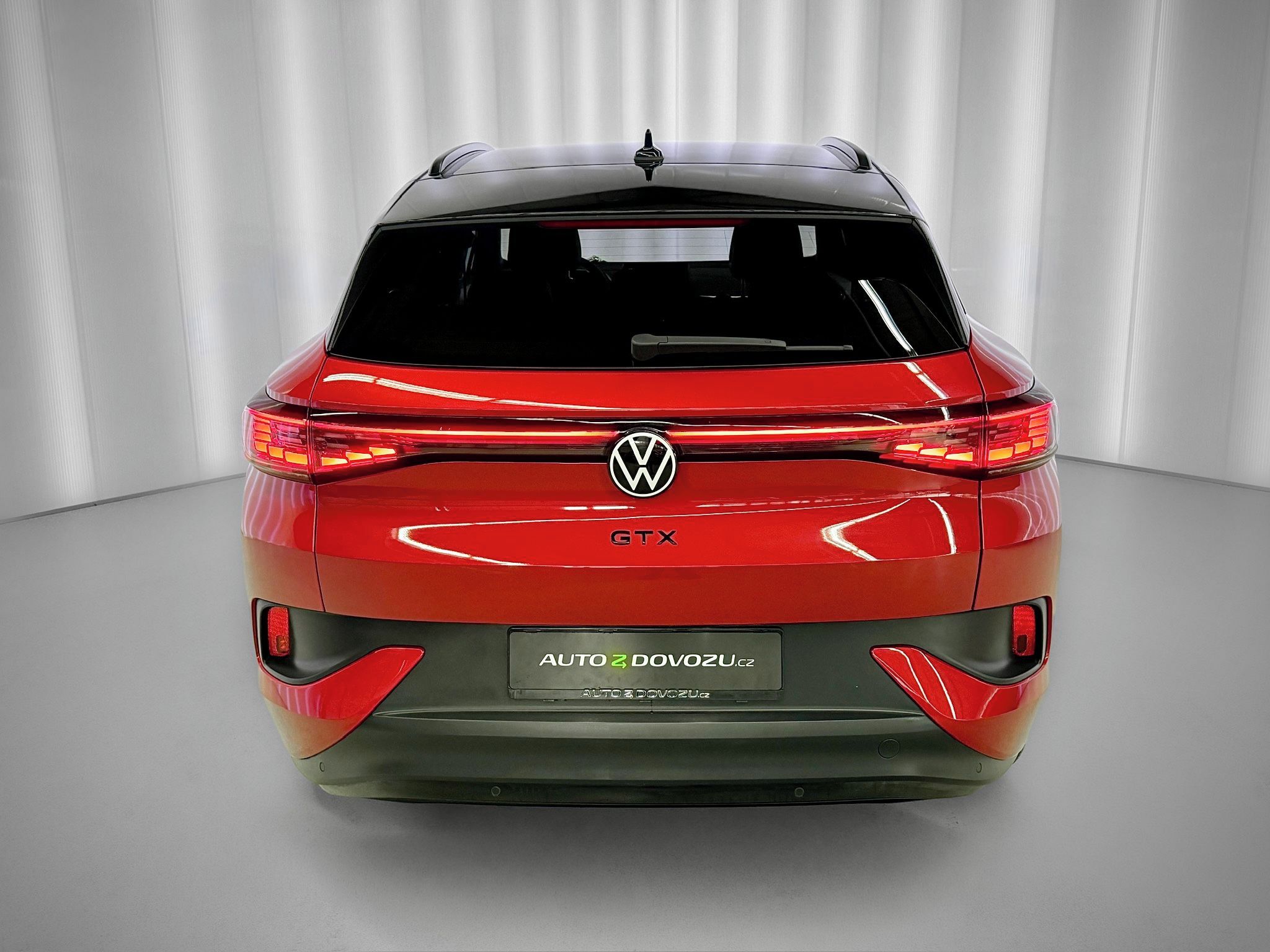 Volkswagen ID.4, GTX 220 KW 4M IQ.LIGHT, TEP. Č - fotka 5