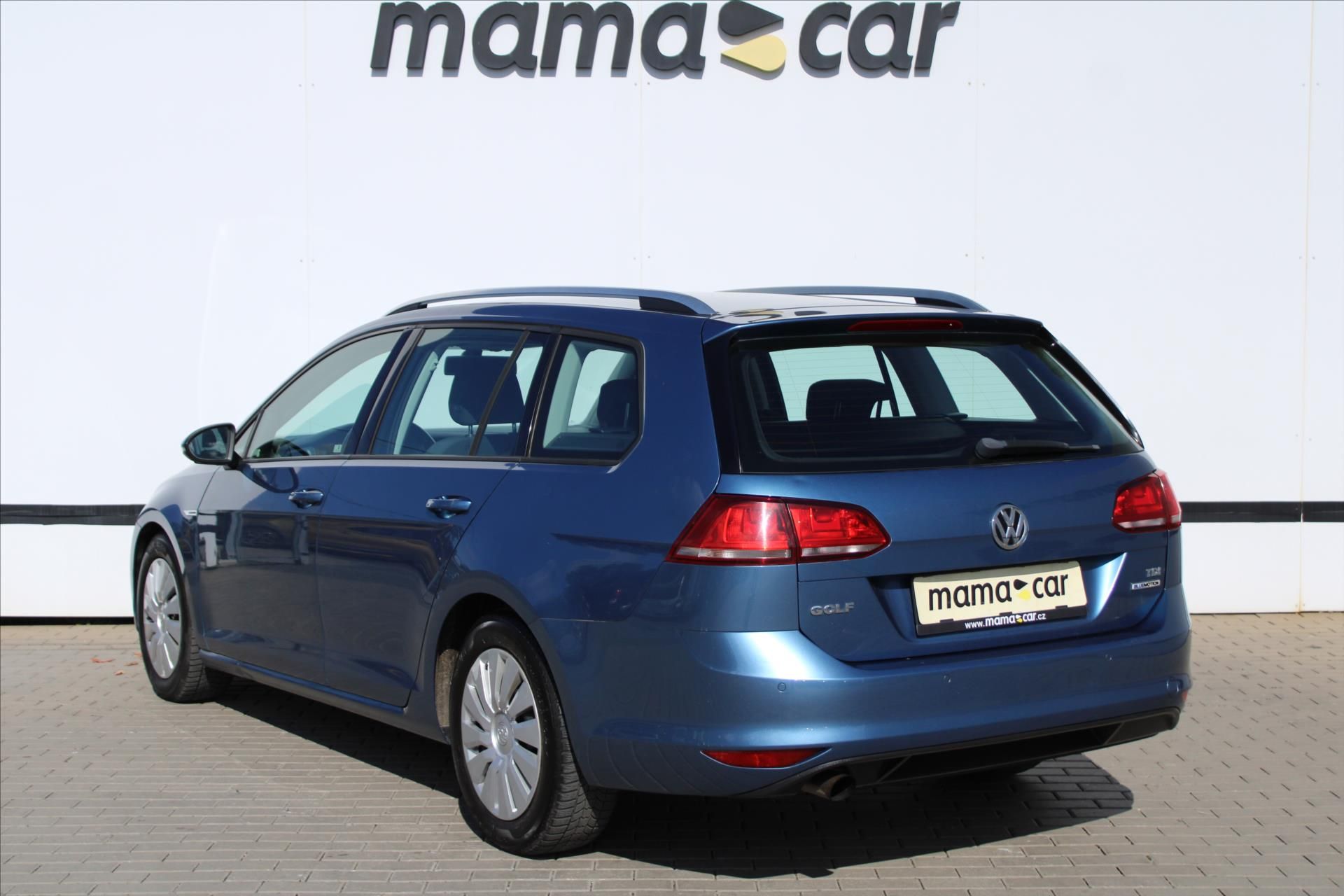 Volkswagen Golf, 1.6 TDI 81kW BLUE MOTION ČR - fotka 5