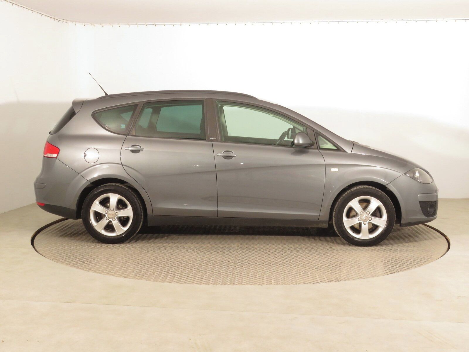 Seat Altea, 1.6 TDI, Automat - fotka 6