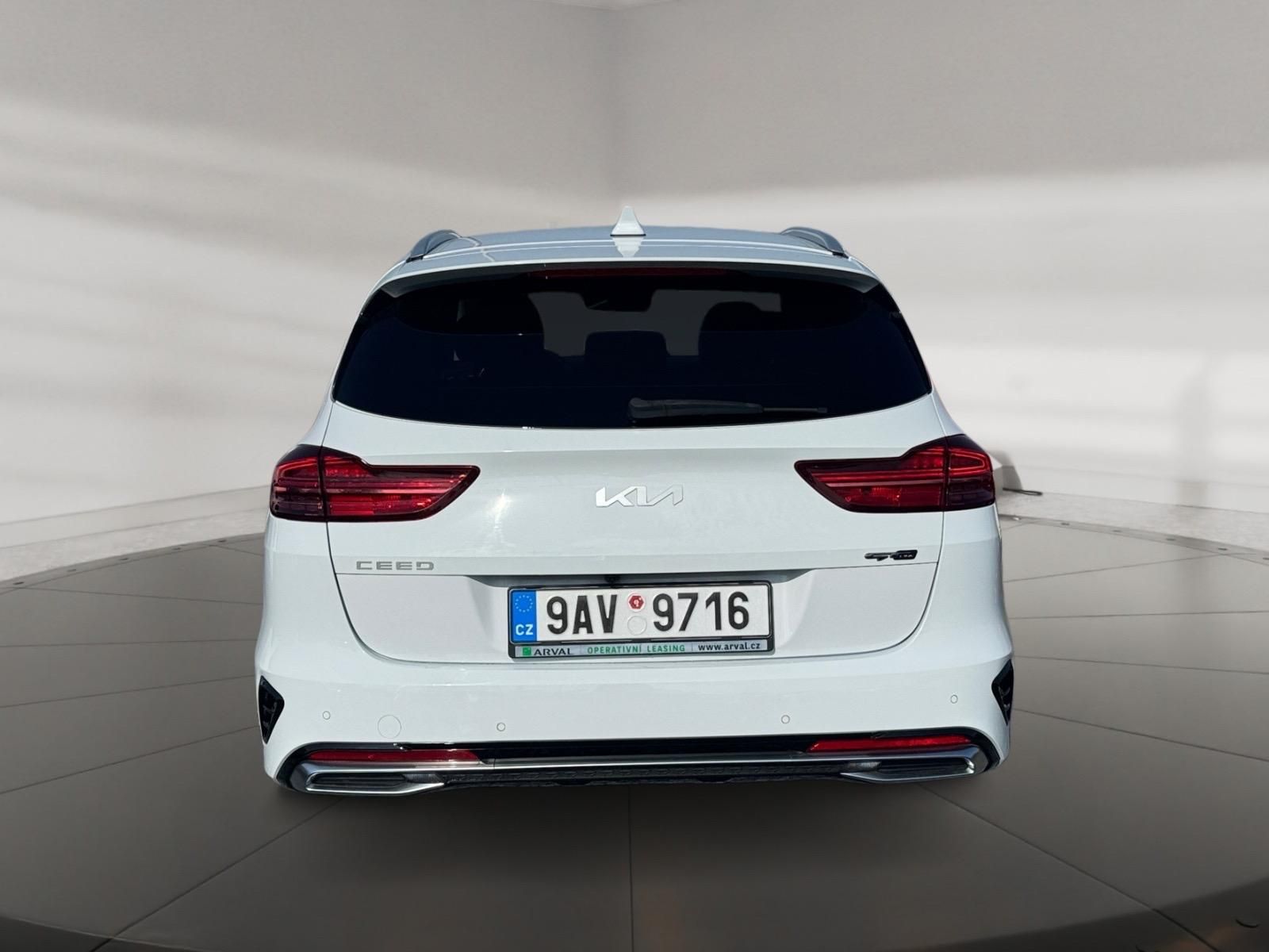 Kia Cee´d, GT-LINE 1.5T-GDI 117kW DPH CZ - fotka 5