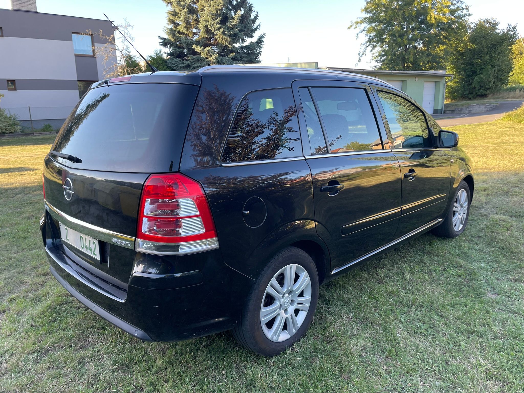 Opel Zafira - fotka 5