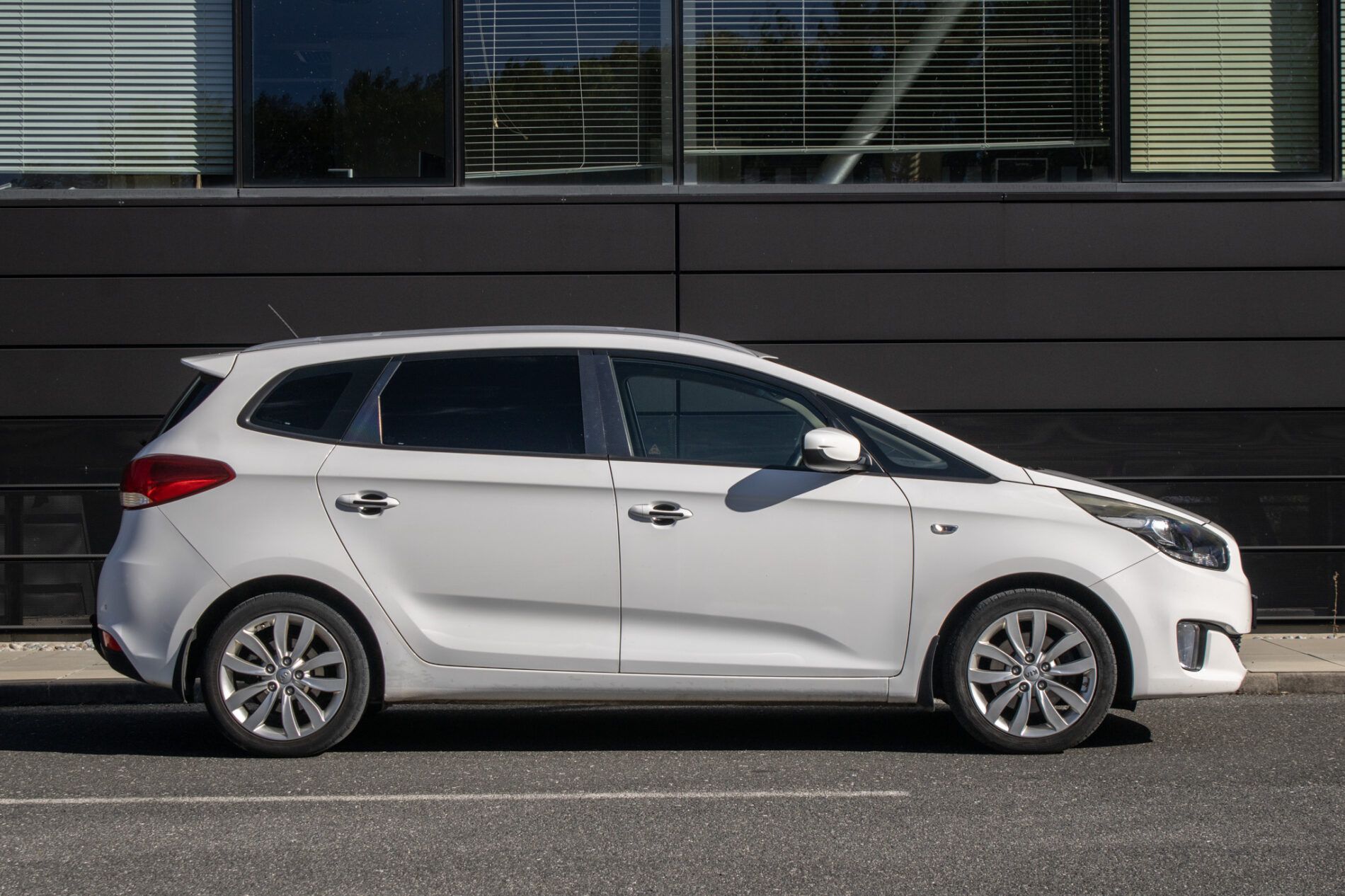 Kia Carens - fotka 4