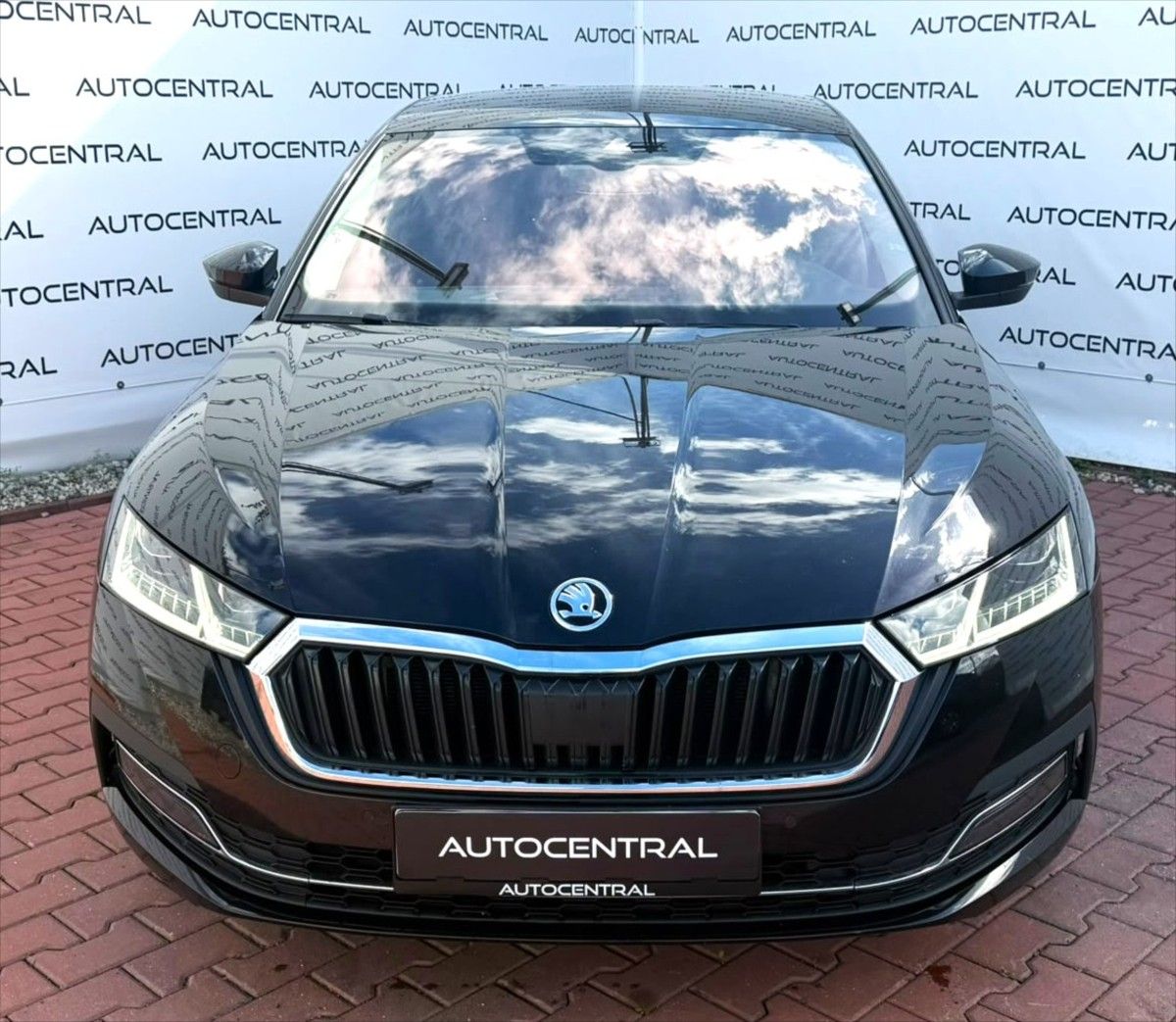 Škoda Octavia, 2,0 TDi,110kW,STYLE,DSG,4x4 - fotka 2