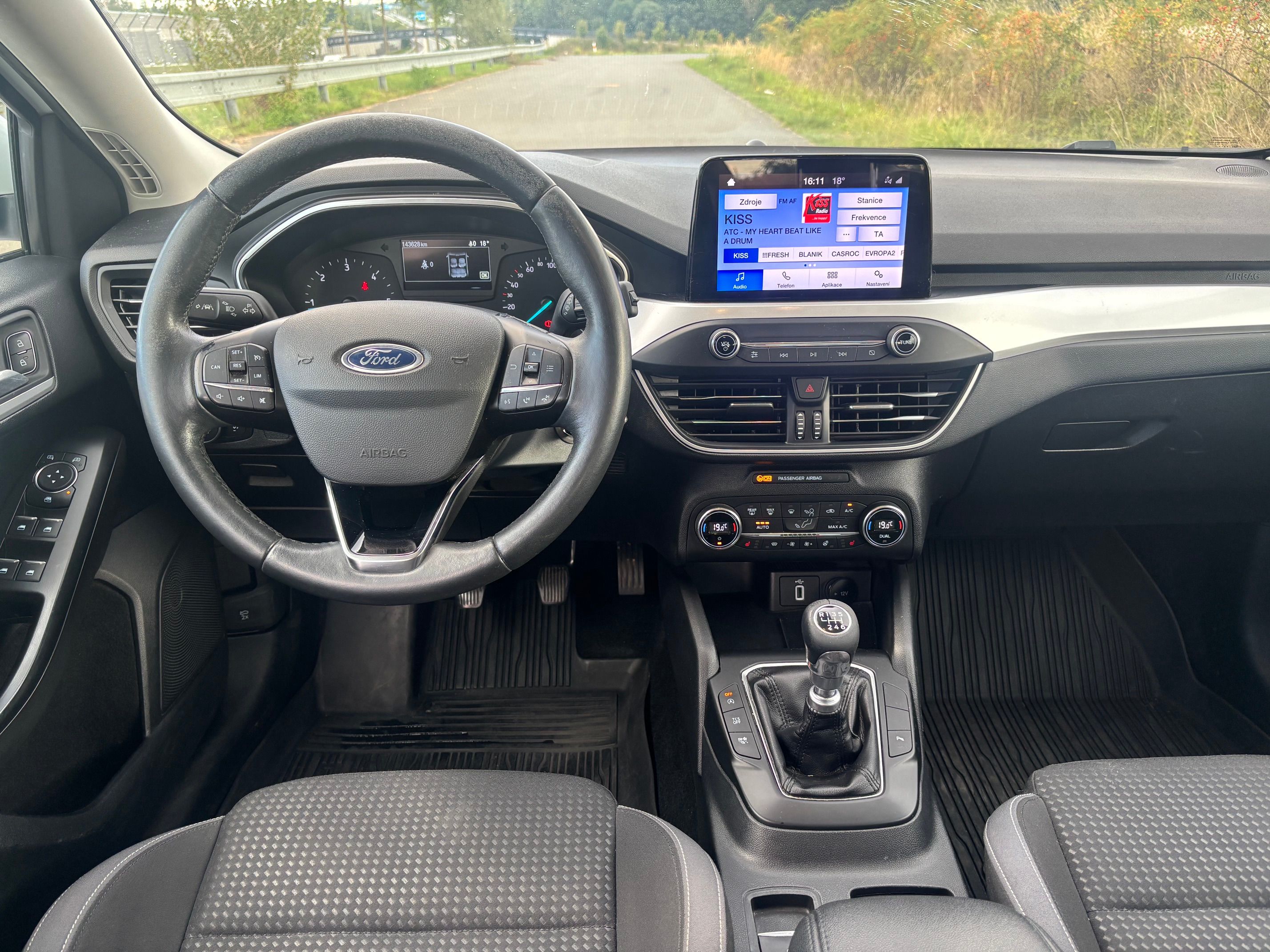 Ford Focus, Combi 1.5 EcoBlue 88kw, ČR - fotka 5