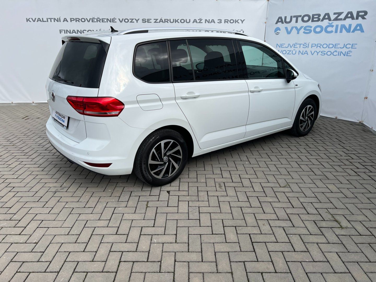 Volkswagen Touran, 2.0TDI 110kW! Join! ROZVODY! - fotka 4