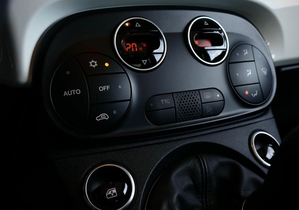 Abarth 595 C, Abarth 595C - 1.4 Turbo - fotka 6