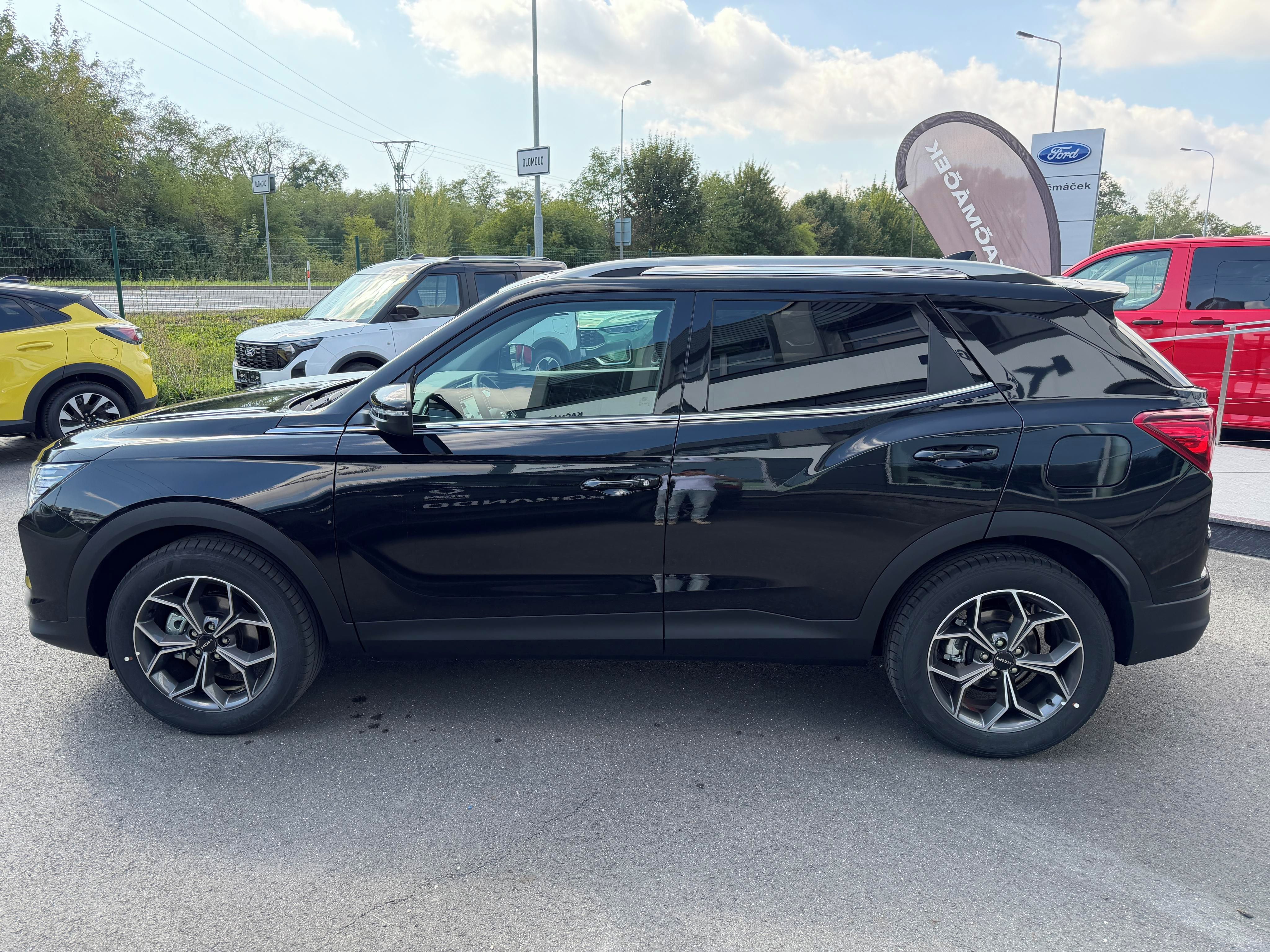 KGM Korando - fotka 6