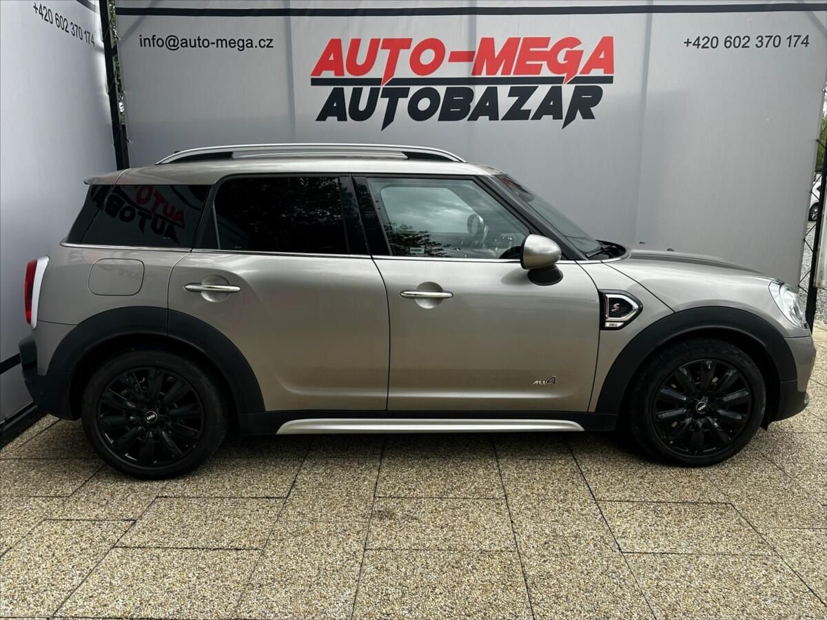 Mini Countryman, 2,0 SD 140kW- automat- CZ - fotka 4