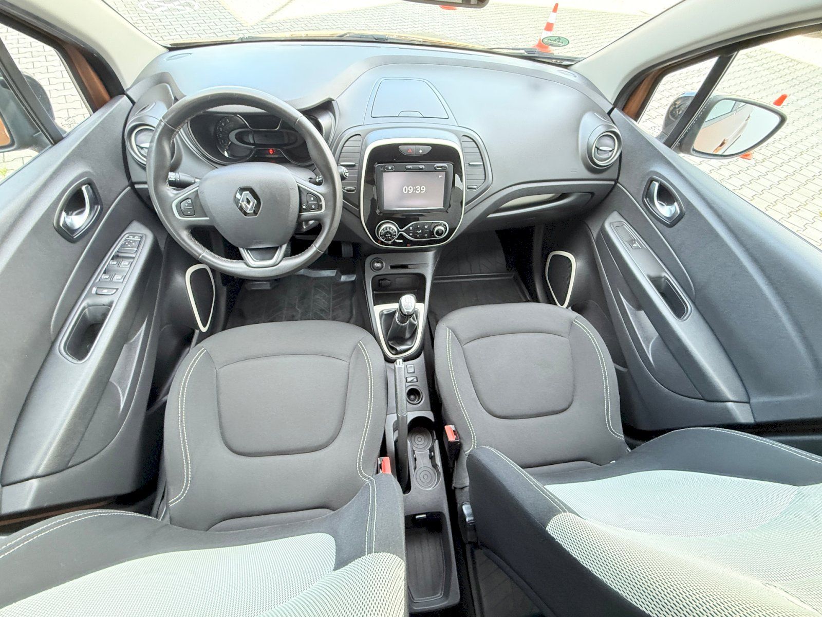 Renault Captur, 0.9TCe 66kW/90PS - fotka 5