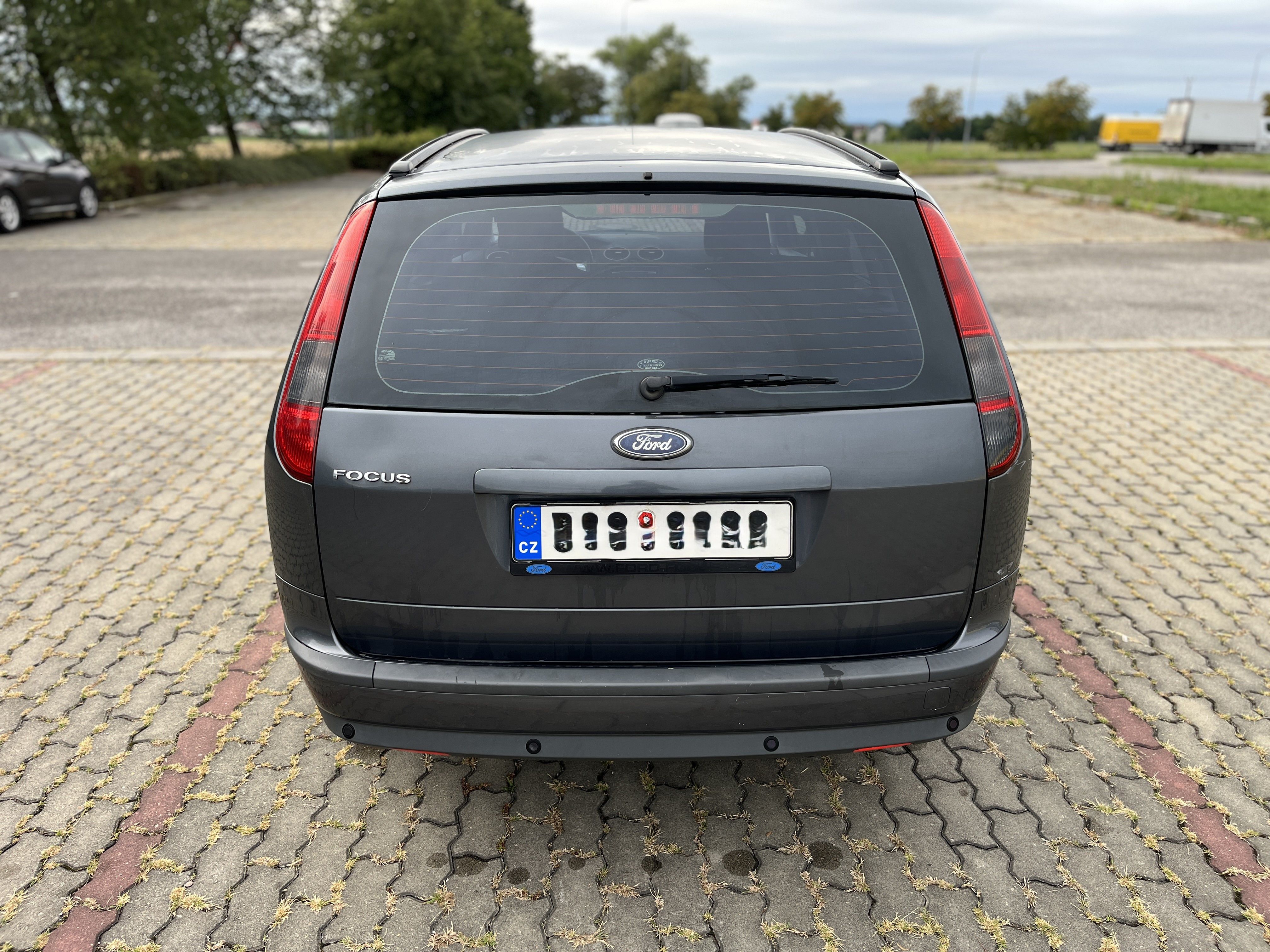Ford Focus, kombi, 2.0i (107 kW) - fotka 5