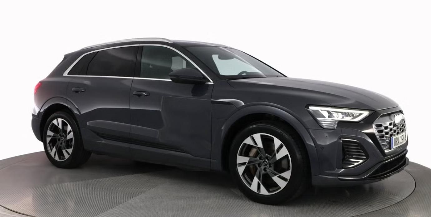 Audi Q8 e-tron, 55 Quattro Kam LED Vzduch - fotka 4