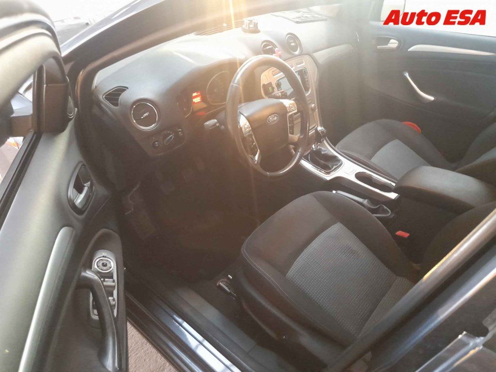 Ford Mondeo, 2.0TDCi - fotka 3