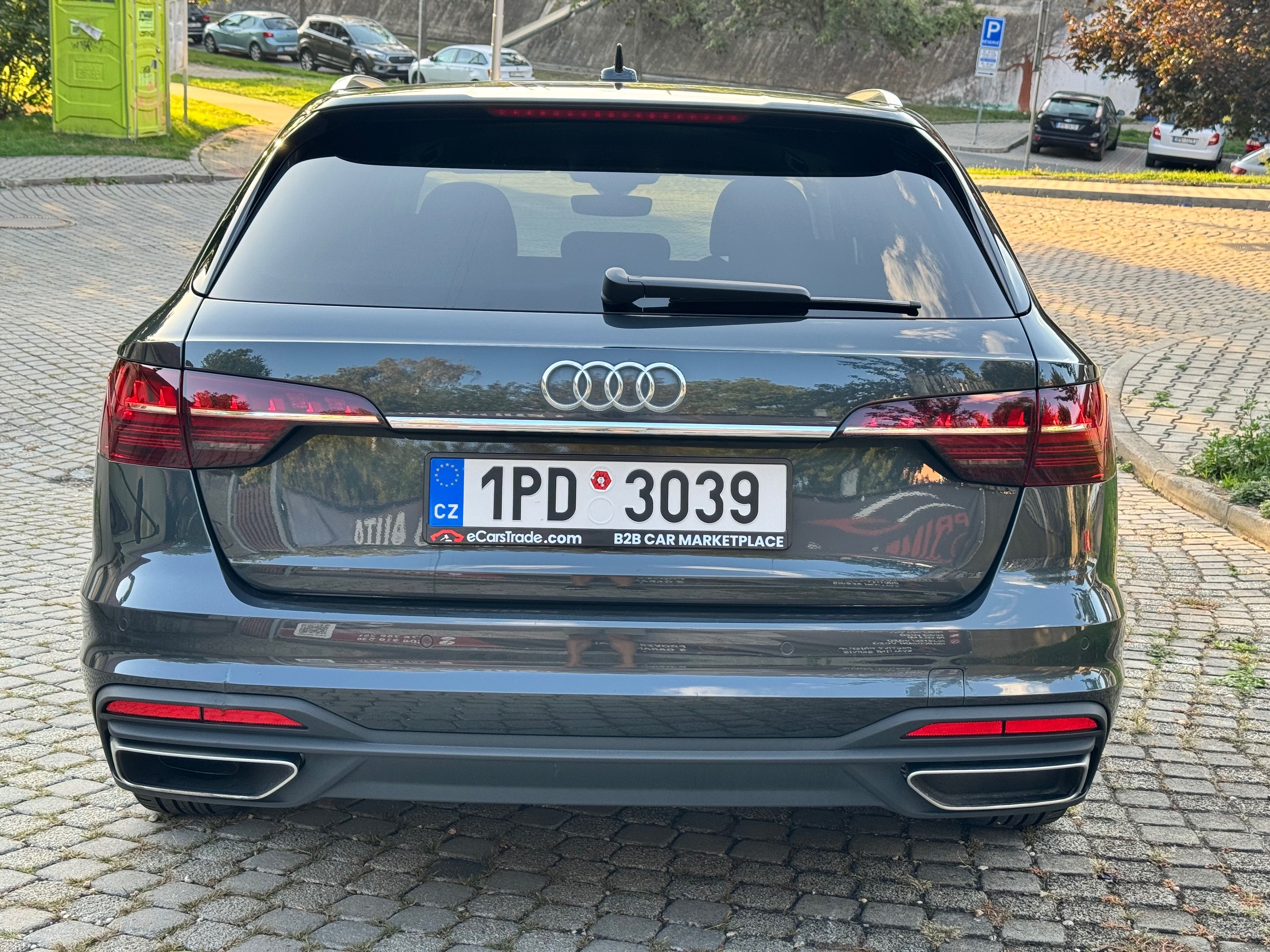 Audi A4 Avant, 2.0TDI DSG - fotka 2