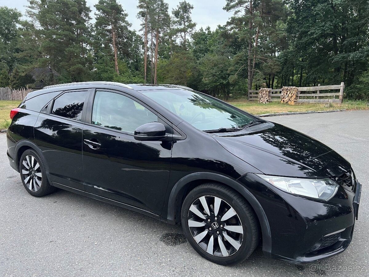 Honda Civic, Honda Civic Tourer 1.8 i-VTEC - fotka 5
