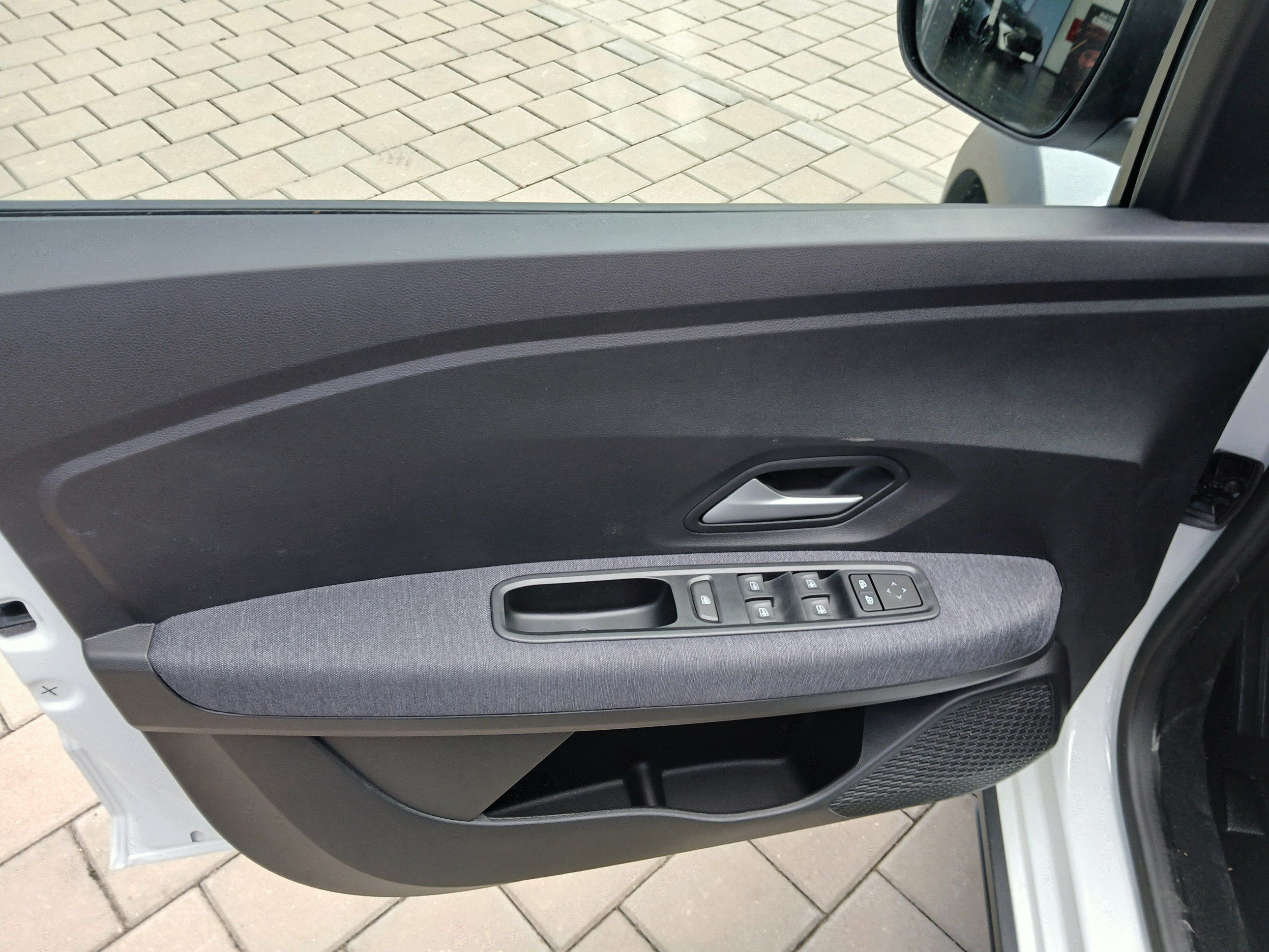 Dacia Jogger, Expression Eco-G 120 pobočka O - fotka 6