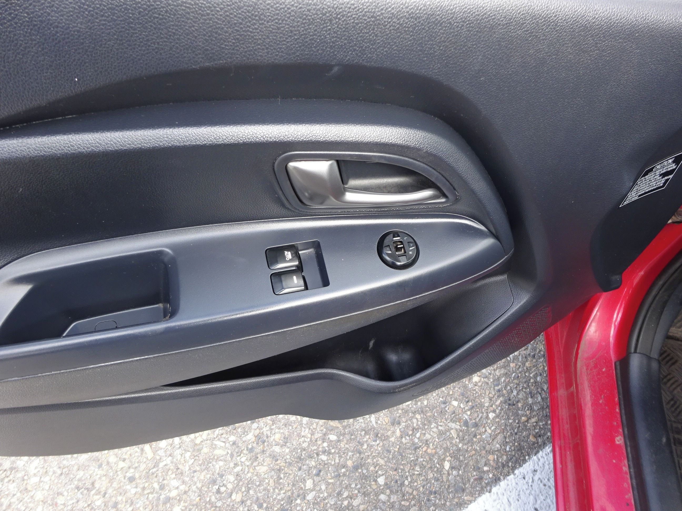 Kia Rio, 1.1 CRDI 2.Maj.Koup.ČR - fotka 6