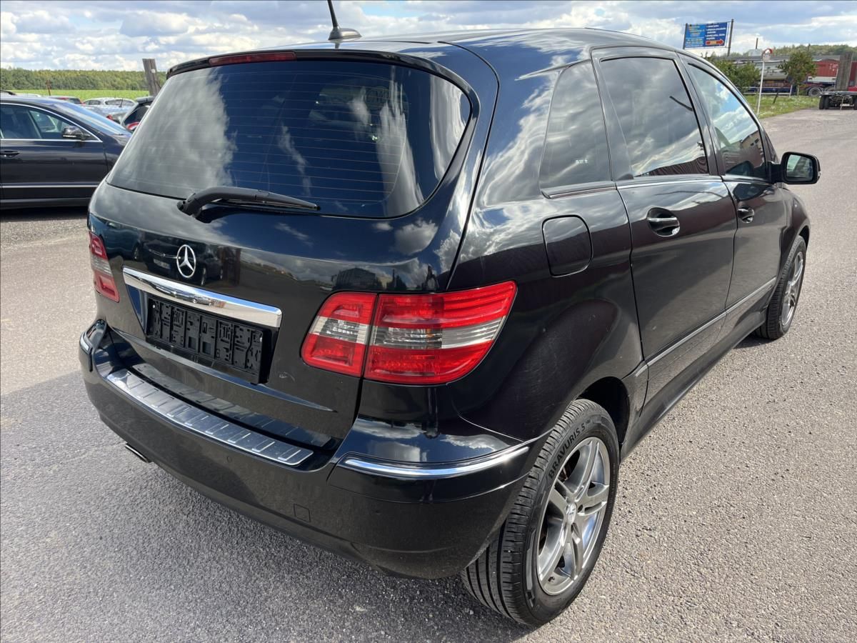 Mercedes-Benz Třídy B, 2,0 i CNG ČR KLIMA SERVIS PNEU - fotka 6