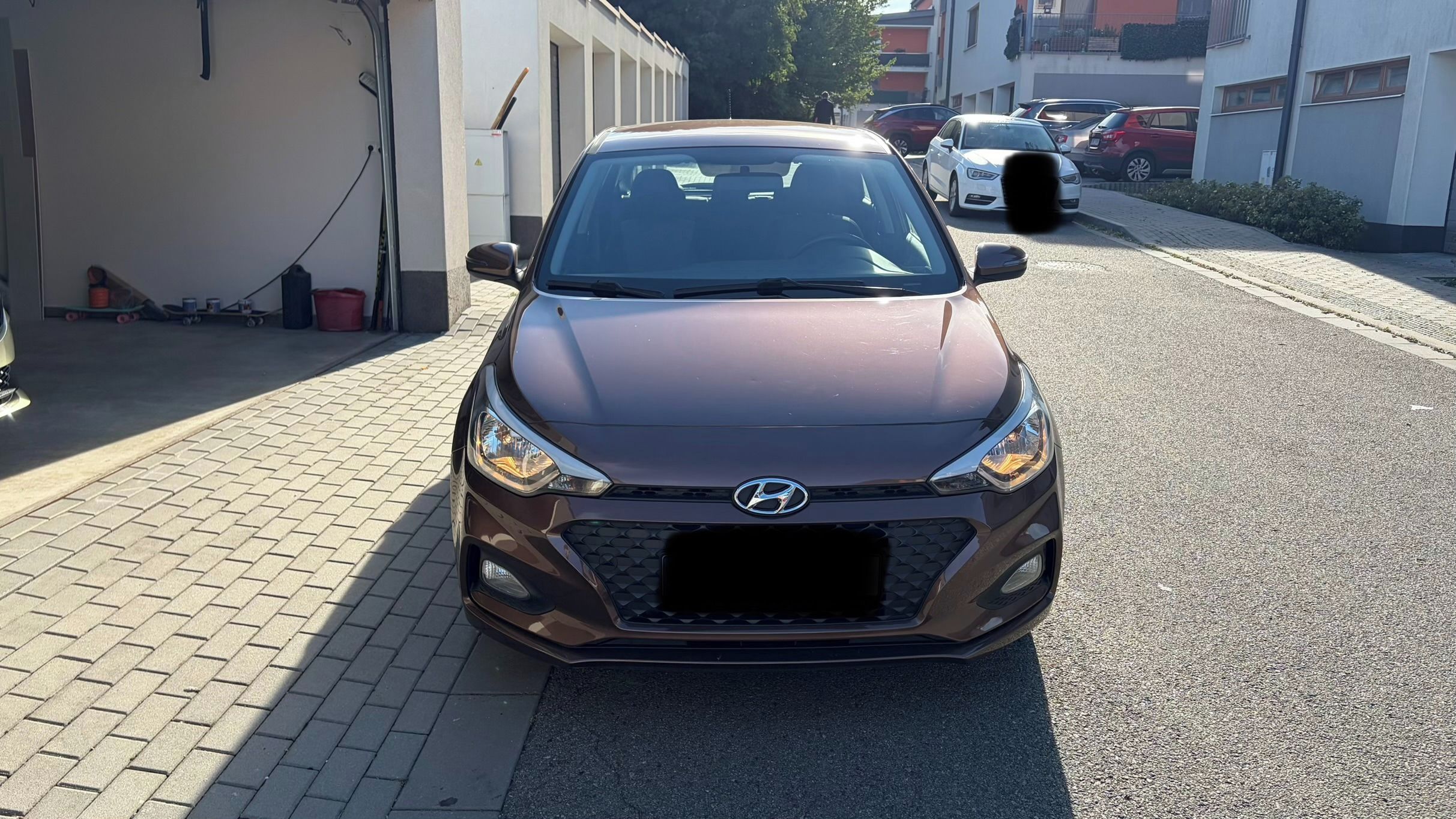 Hyundai i20, Hyundai i[telefon skryt] km)