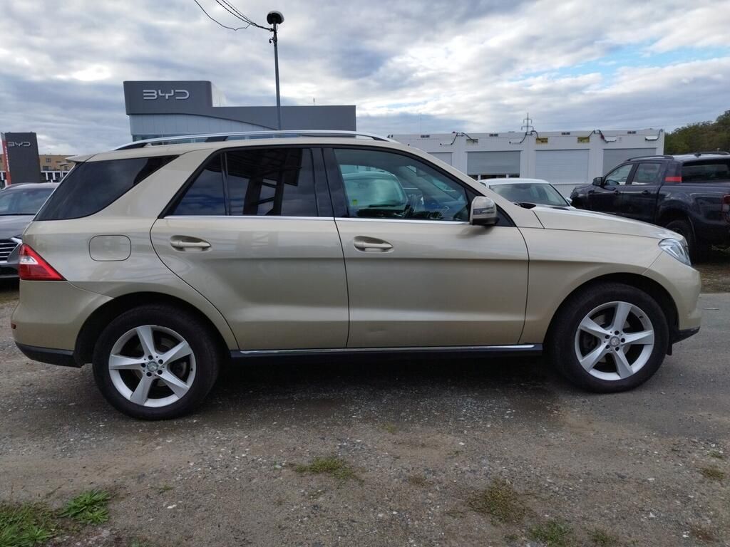 Mercedes-Benz ML, 2.1 CDi 150 kW - fotka 3