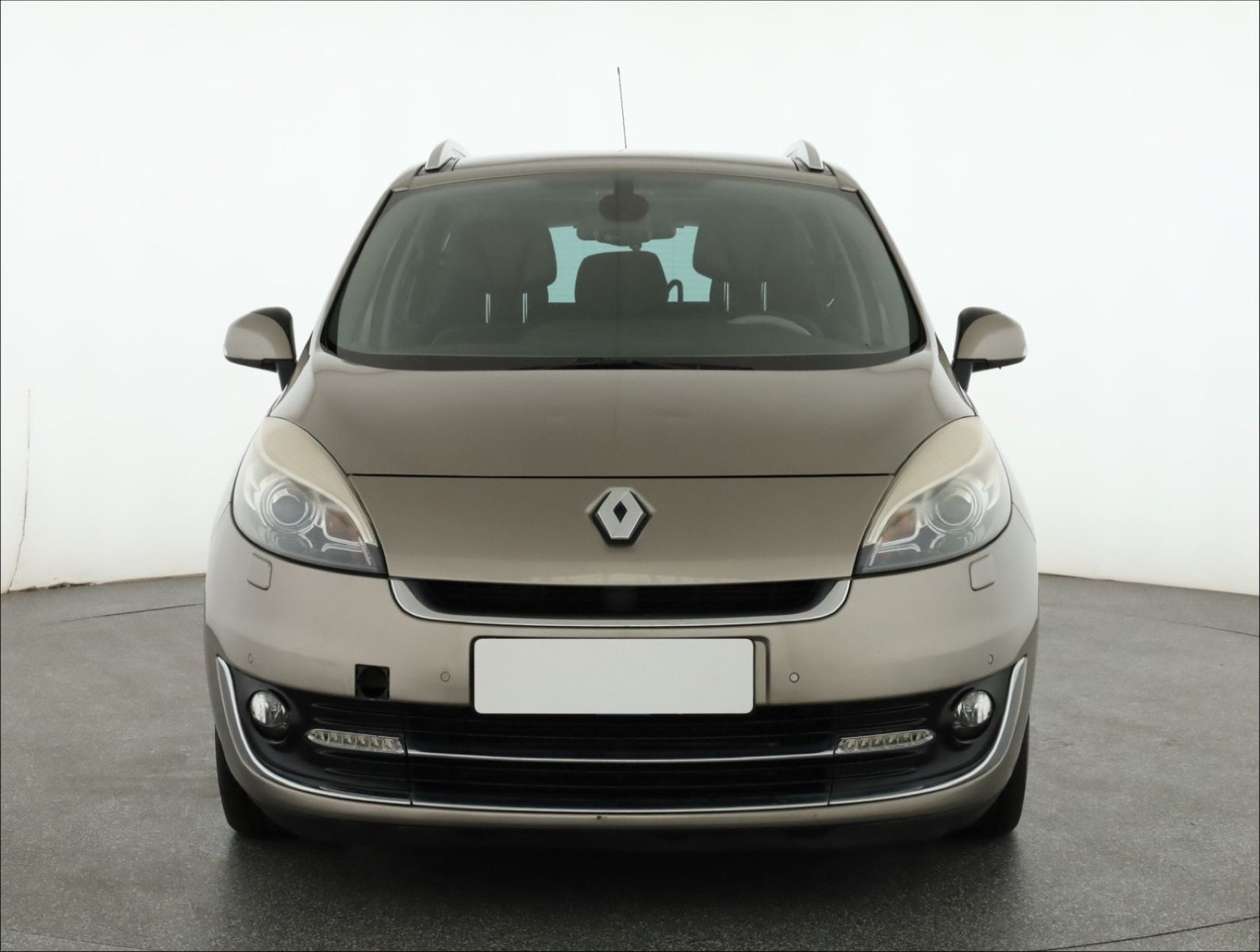 Renault Grand Scénic, 1.6 dCi, 7 míst, Navi - fotka 2