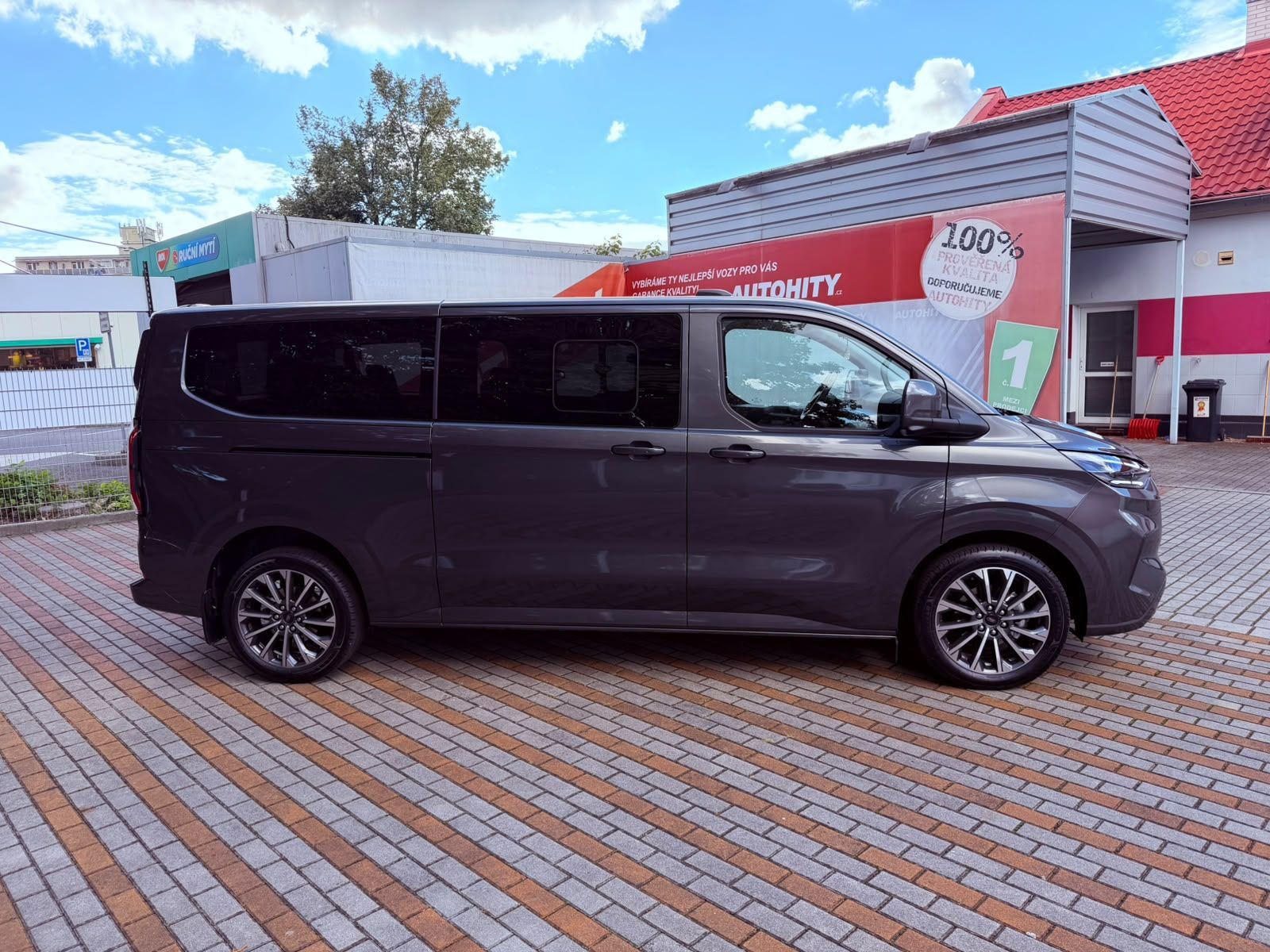Ford Tourneo Custom, 2.0 EcoBlue Aut. Titanium X AW - fotka 6
