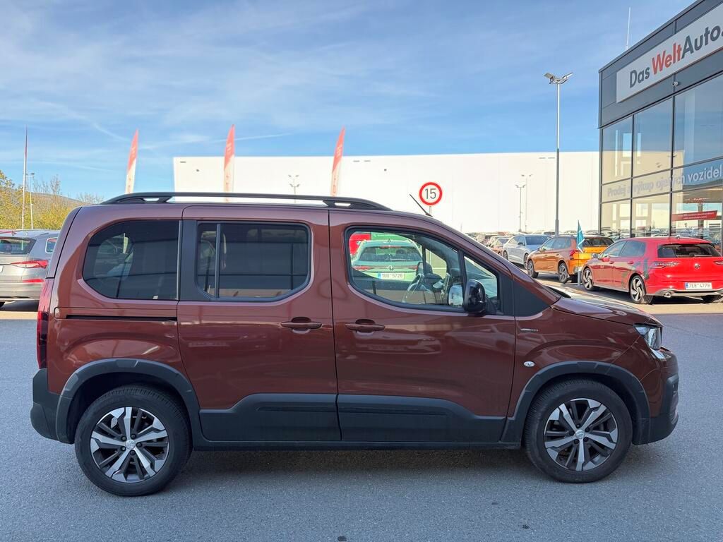 Peugeot Rifter, GT-line 1.5 BlueHDI 96 kW - fotka 2