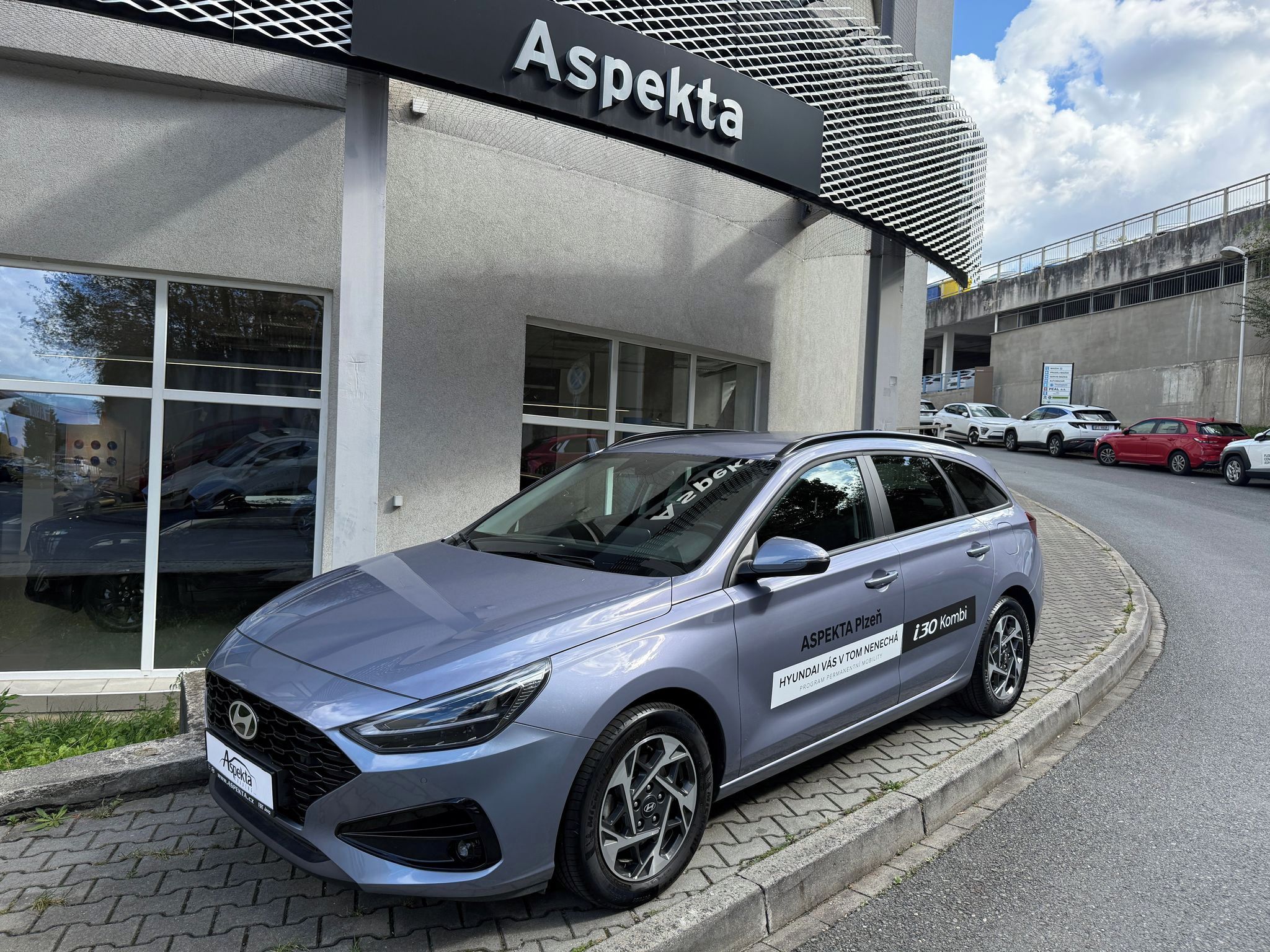 Hyundai i30, 1.5i Smart Climate,ČR,1.maj.