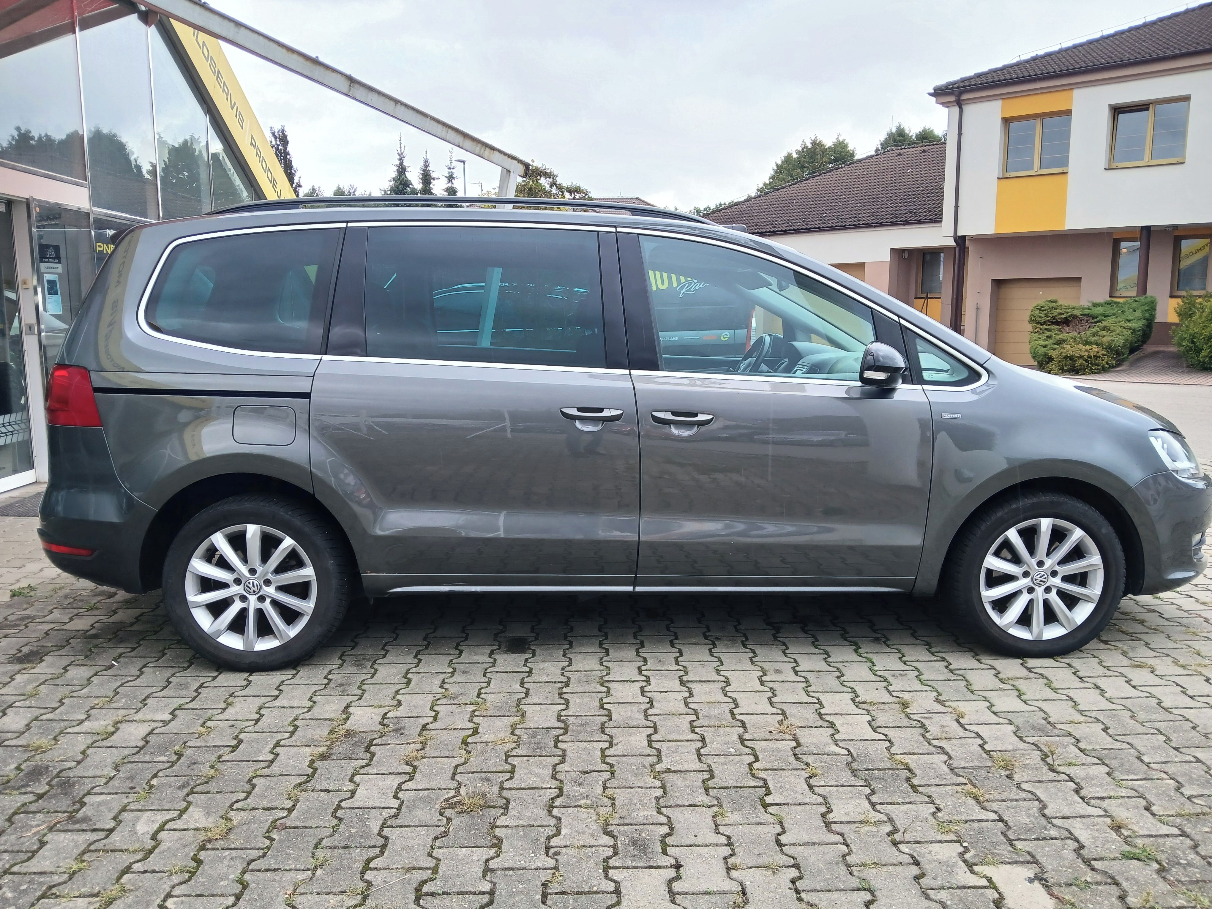 Volkswagen Sharan, 2.0.TDI, DSG, 103kW, MATCH. - fotka 6