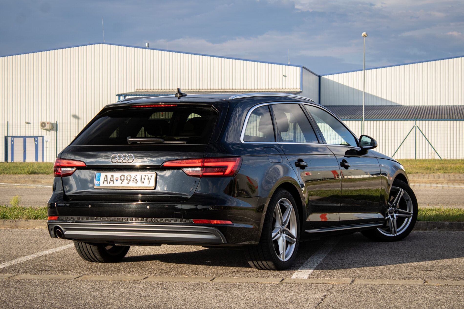 Audi A4 Avant - fotka 5