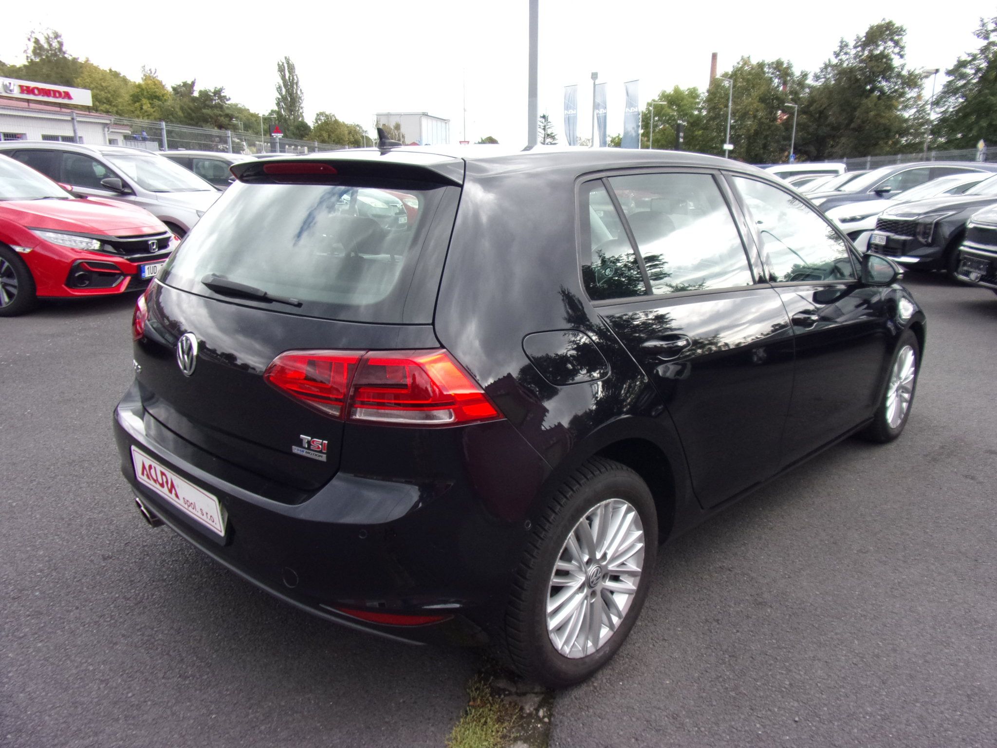 Volkswagen Golf, 1,4 TSI Highline 103kW Webasto - fotka 3