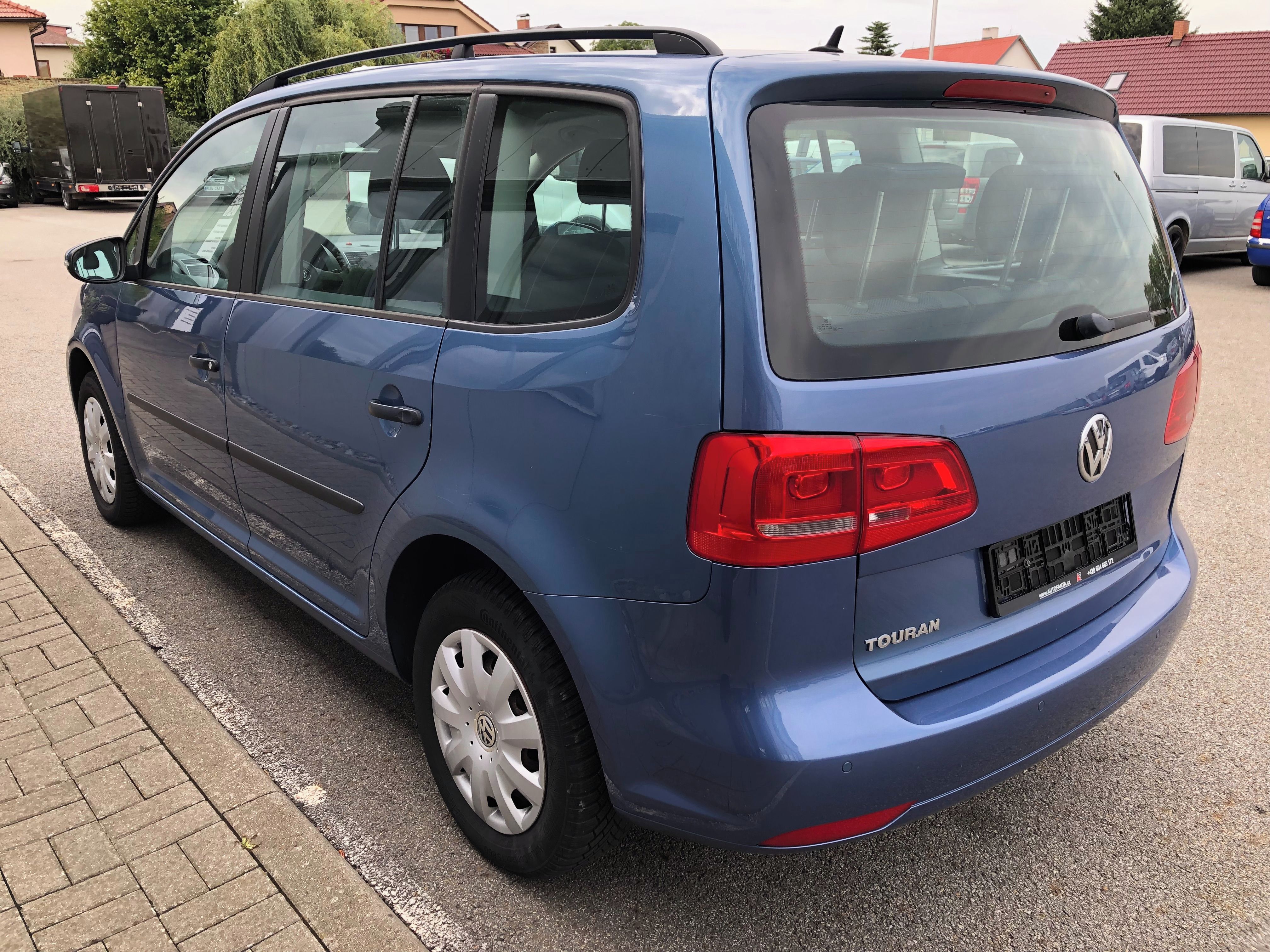 Volkswagen Touran, 1,2 TSI 7míst - fotka 4