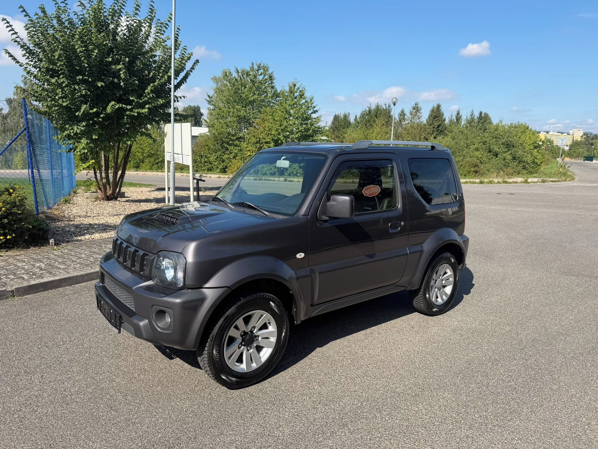 Suzuki Jimny, 1.3 63kW, 4x4, TAŽNÉ, KLIMA